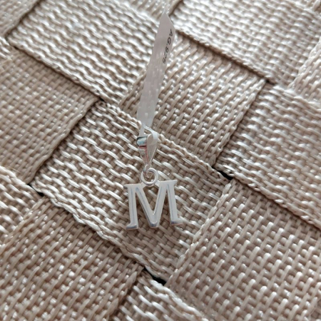 Pandantiv din argint litera M - Bijuterie personalizată [0]