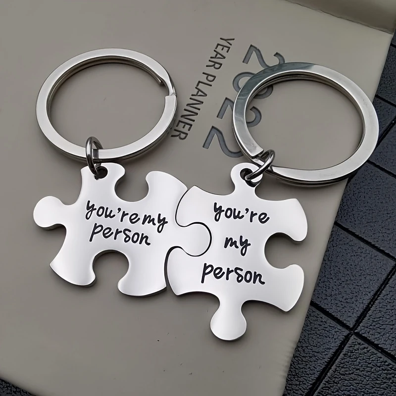Brelocuri - Set 2 brelocuri puzzle din oțel inoxidabil – „You're My Person”