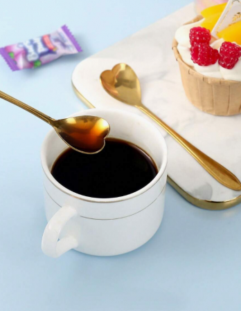 Set 2 lingurite aurii din otel inoxidabil – Design inima [2]