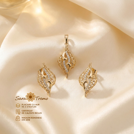 Bijuterii placate cu aur - Set Aurelia cercei și pandantiv placat cu aur 14K | SaraTremo