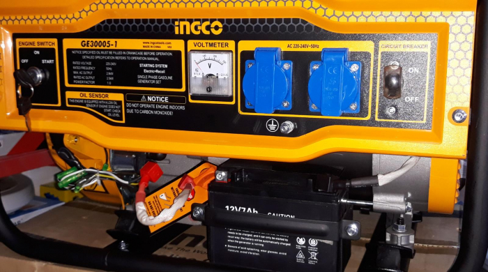 Generator de curent pe benzina - 2800W [3]