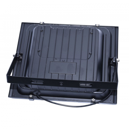 Proiector 100W cu panou solar si telecomanda [3]
