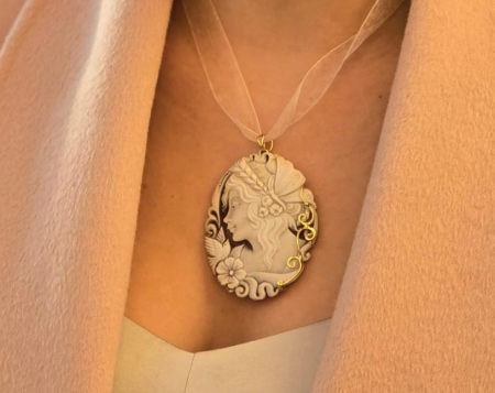 Pandantive - Pandantiv din Argint cu Camee