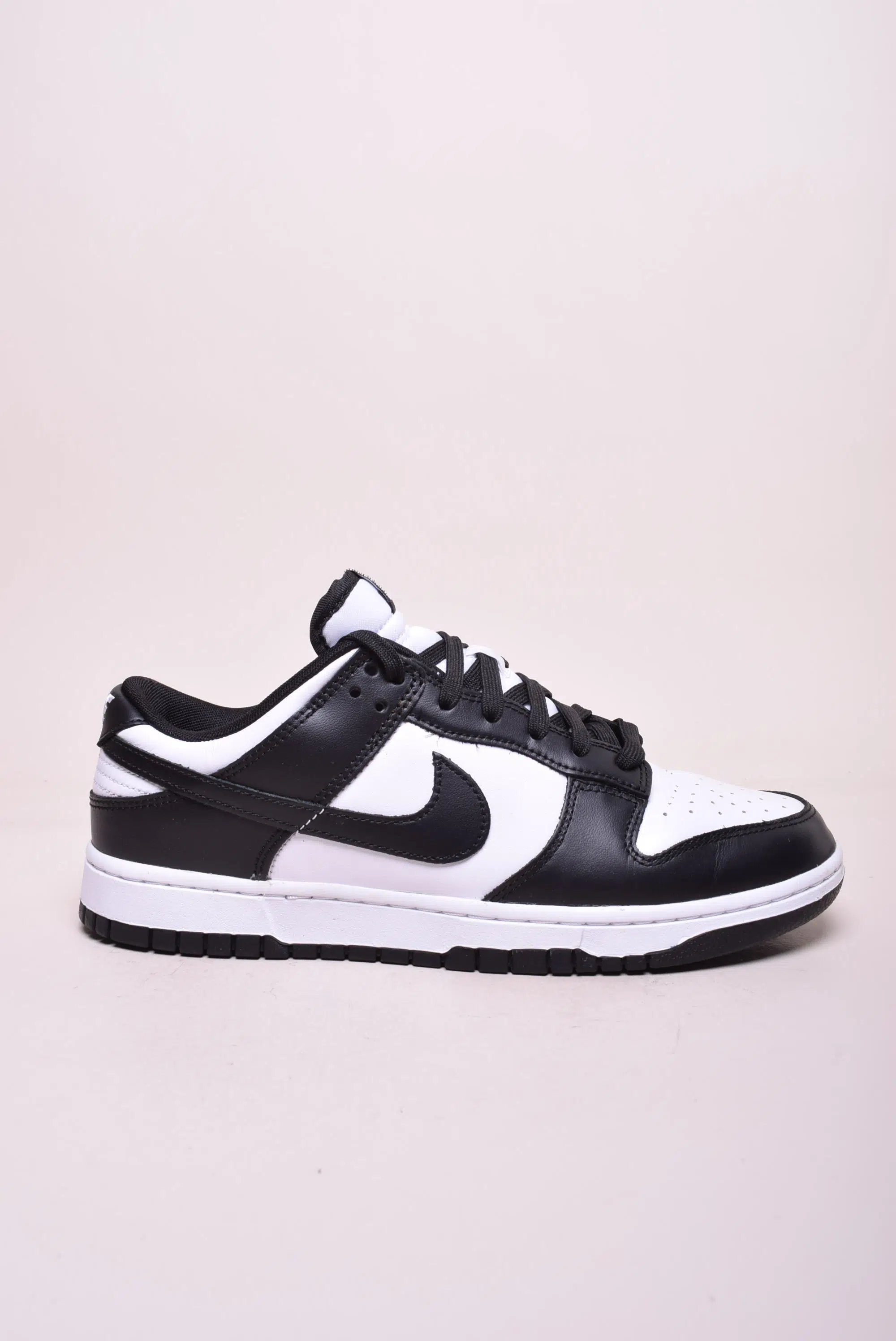 Pantofi sport și teniși bărbați - Sneakers barbati Dunk Low