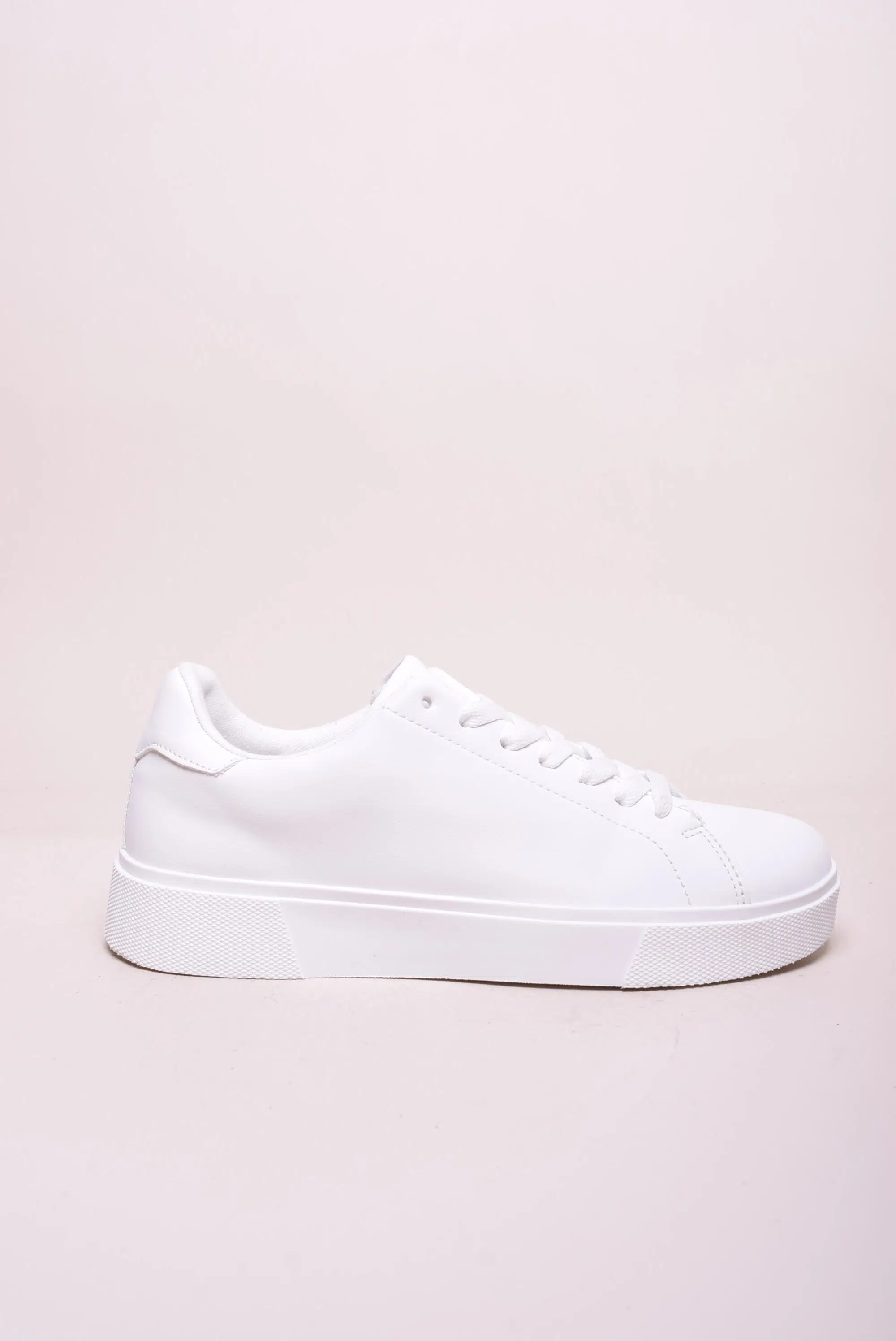 Pantofi sport și teniși bărbați - Sneakers barbati 