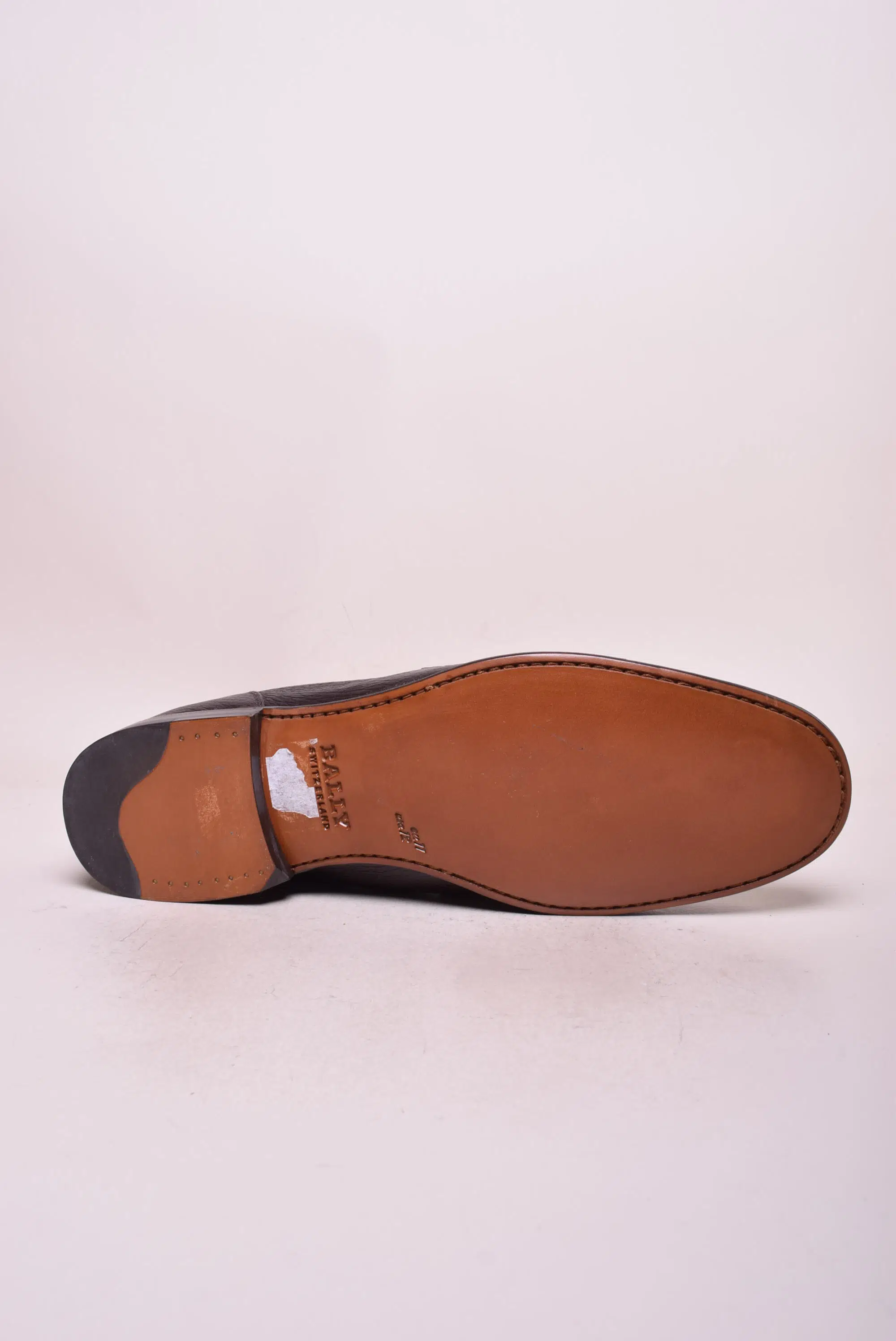 Mocasini barbati  [1]