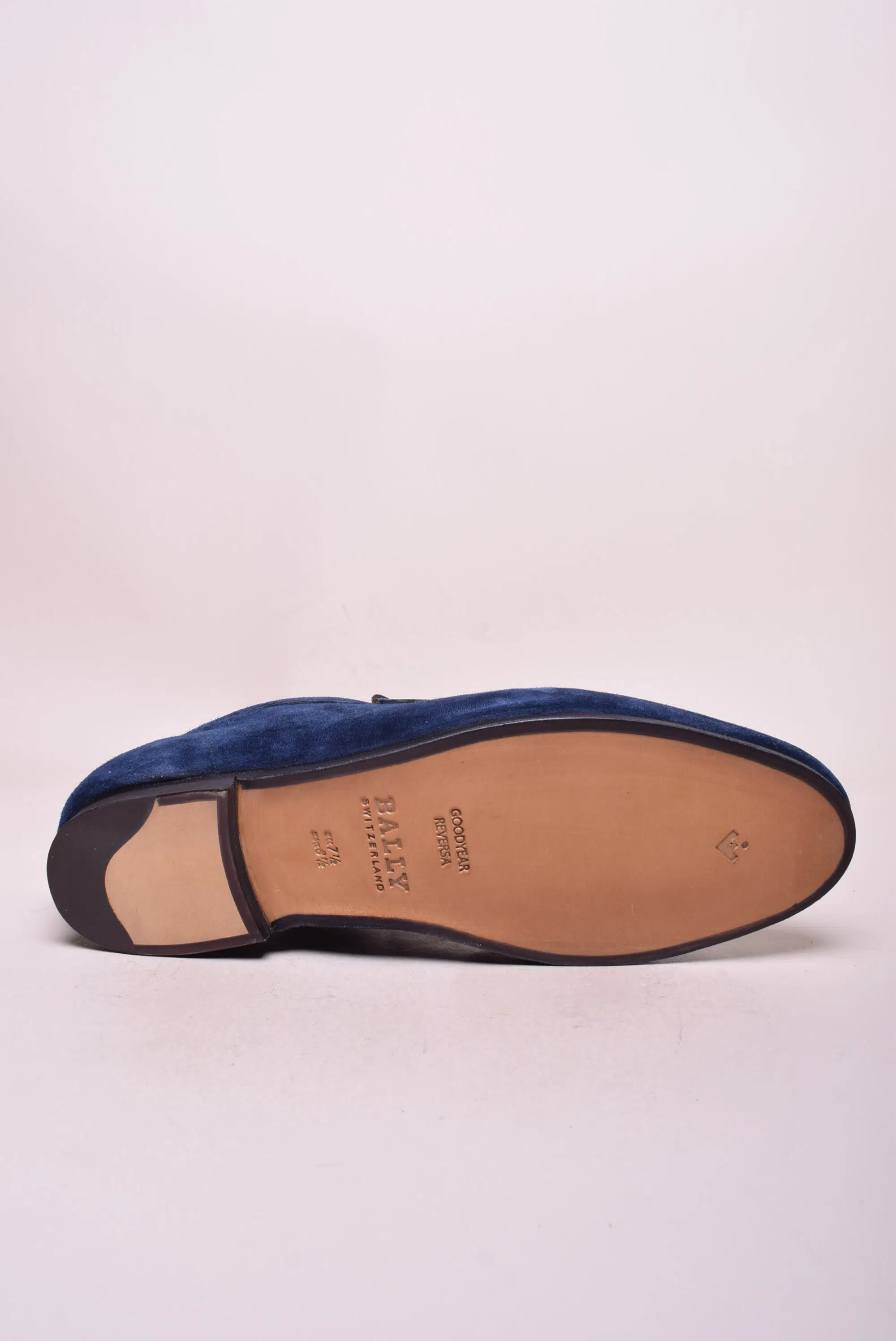 Mocasini barbati  [1]