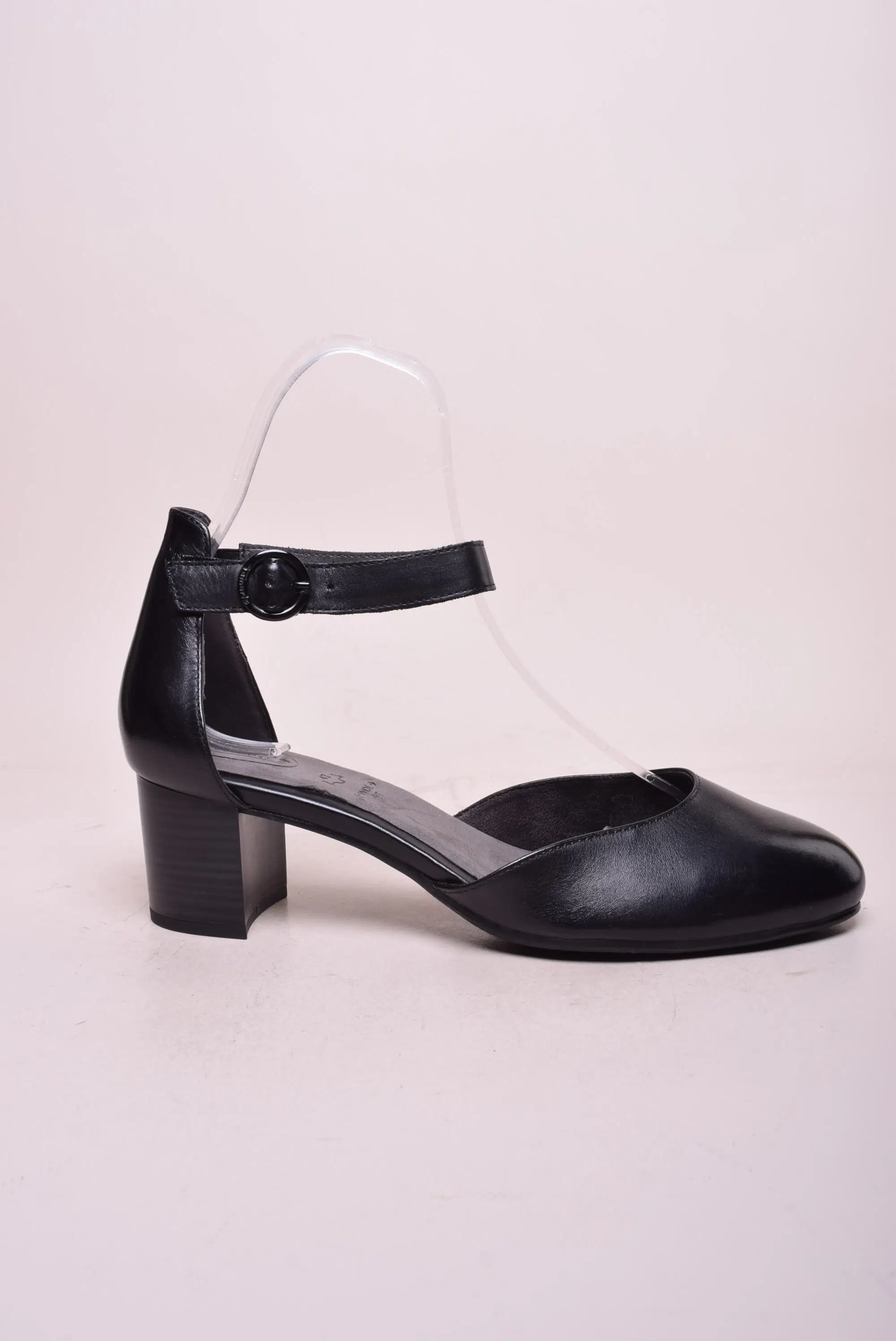 Încălțăminte damă - Pantofi dama decupati