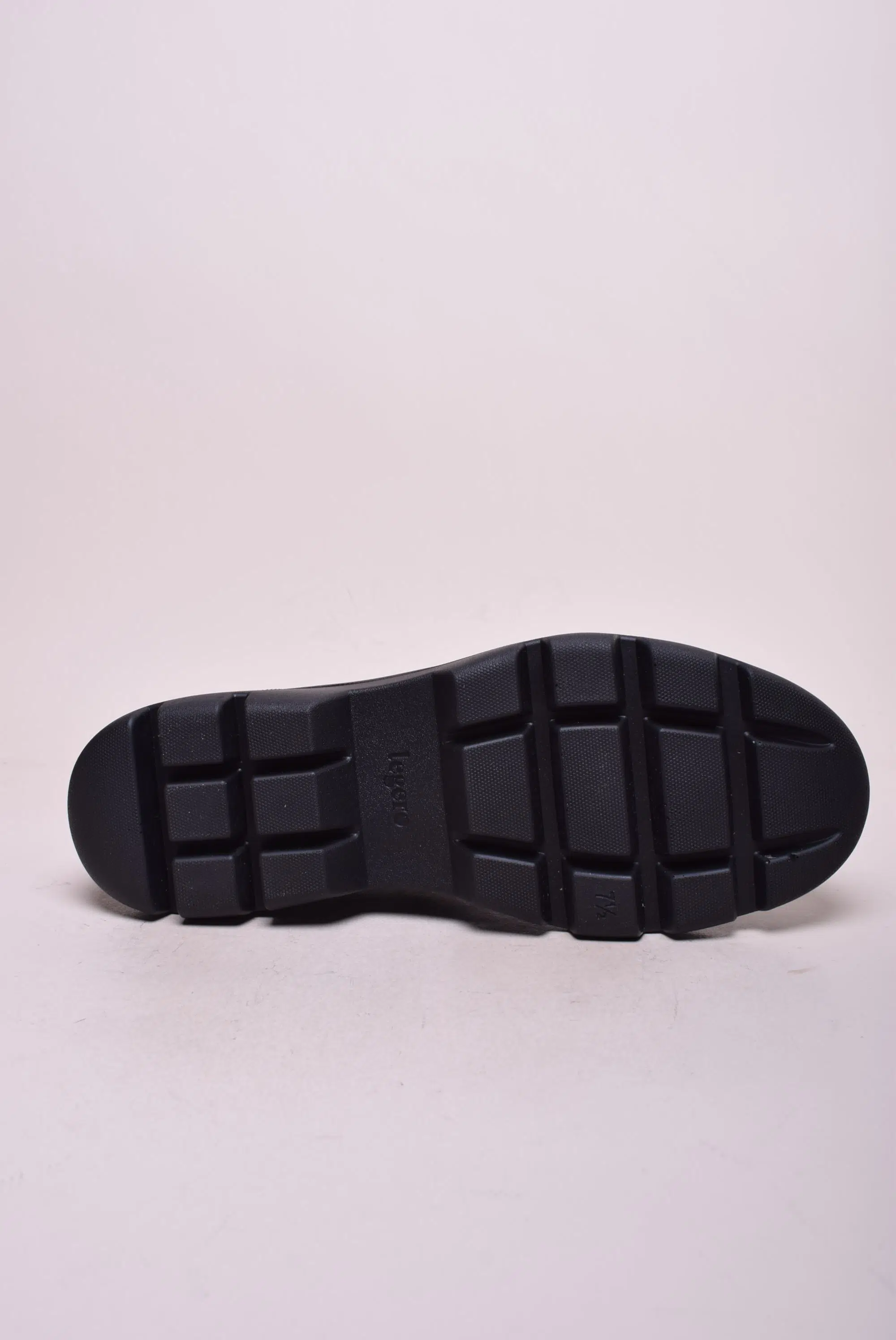 Ghete dama captusite, impermeabile, cu platforma [1]