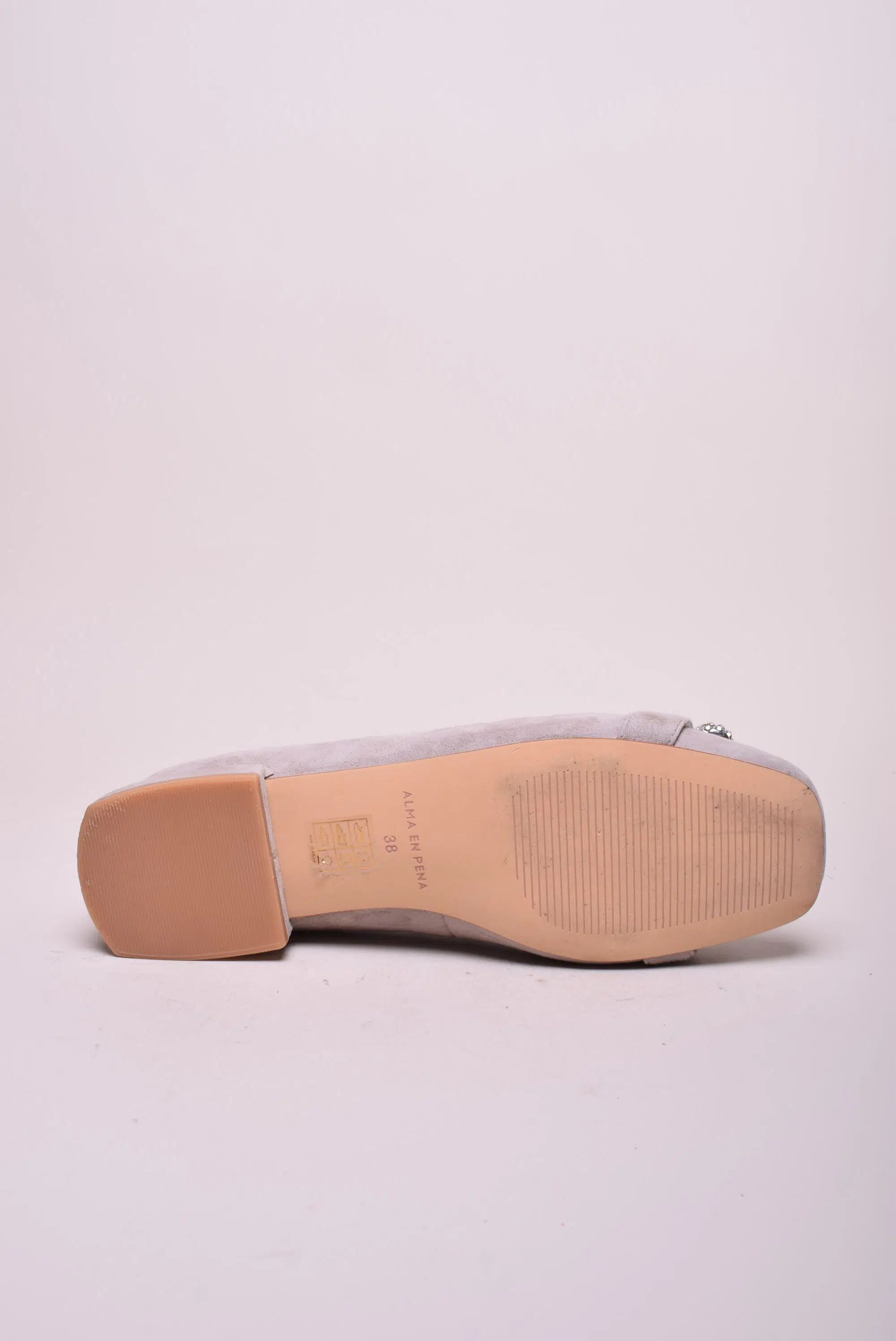 Balerini dama cu pietricele [2]