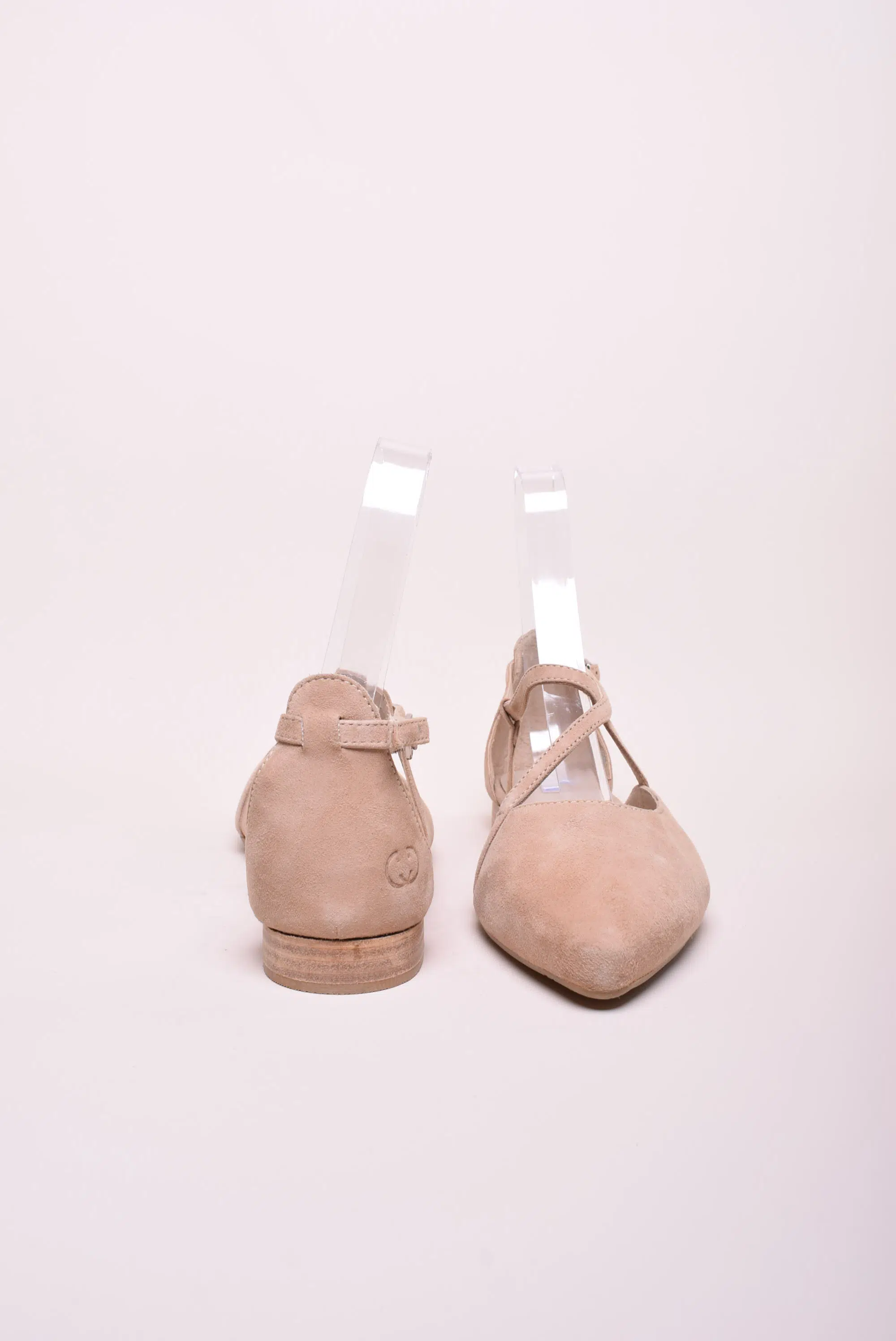 Balerini dama decupati [3]