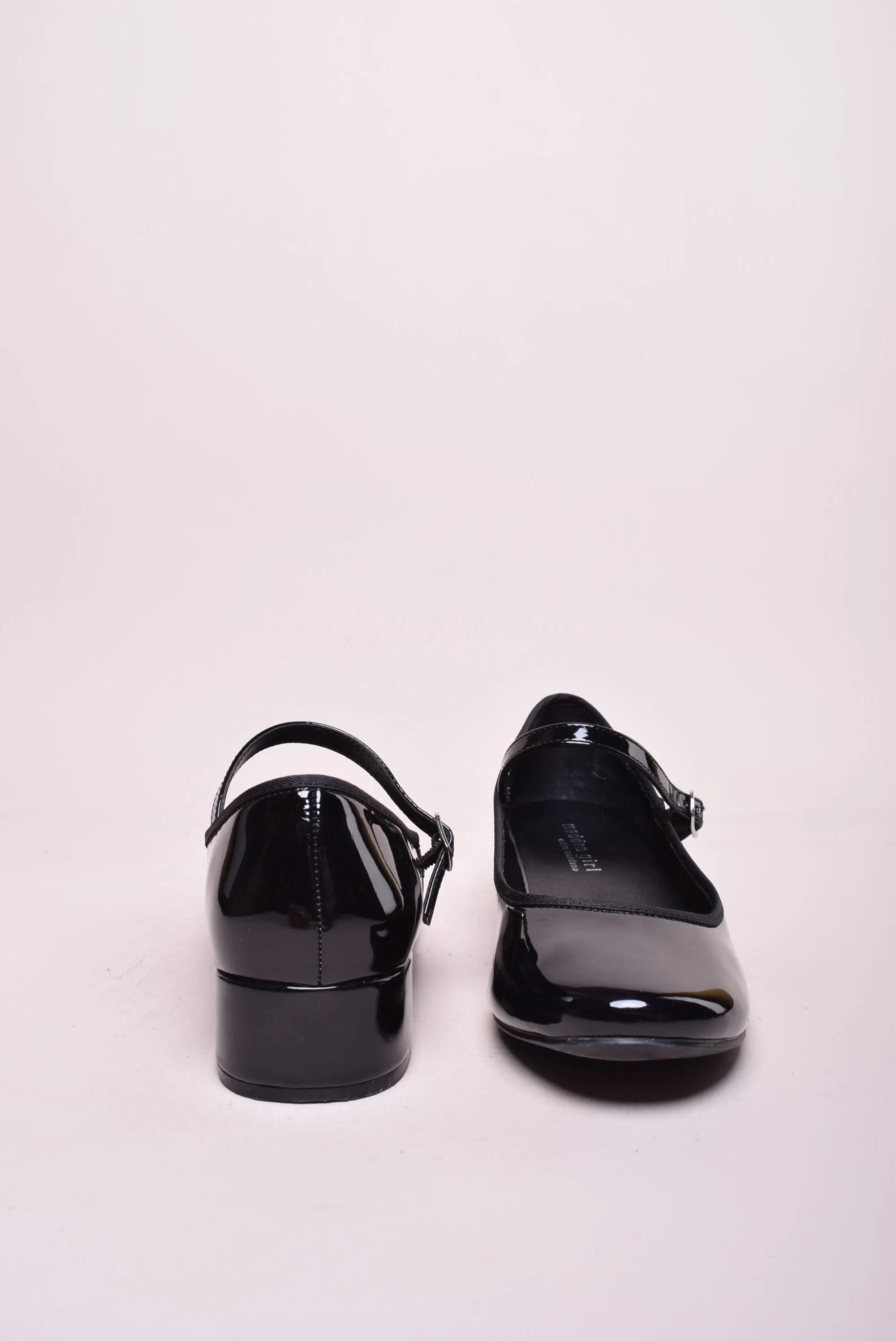 Balerini dama lacuiti, cu toc [3]