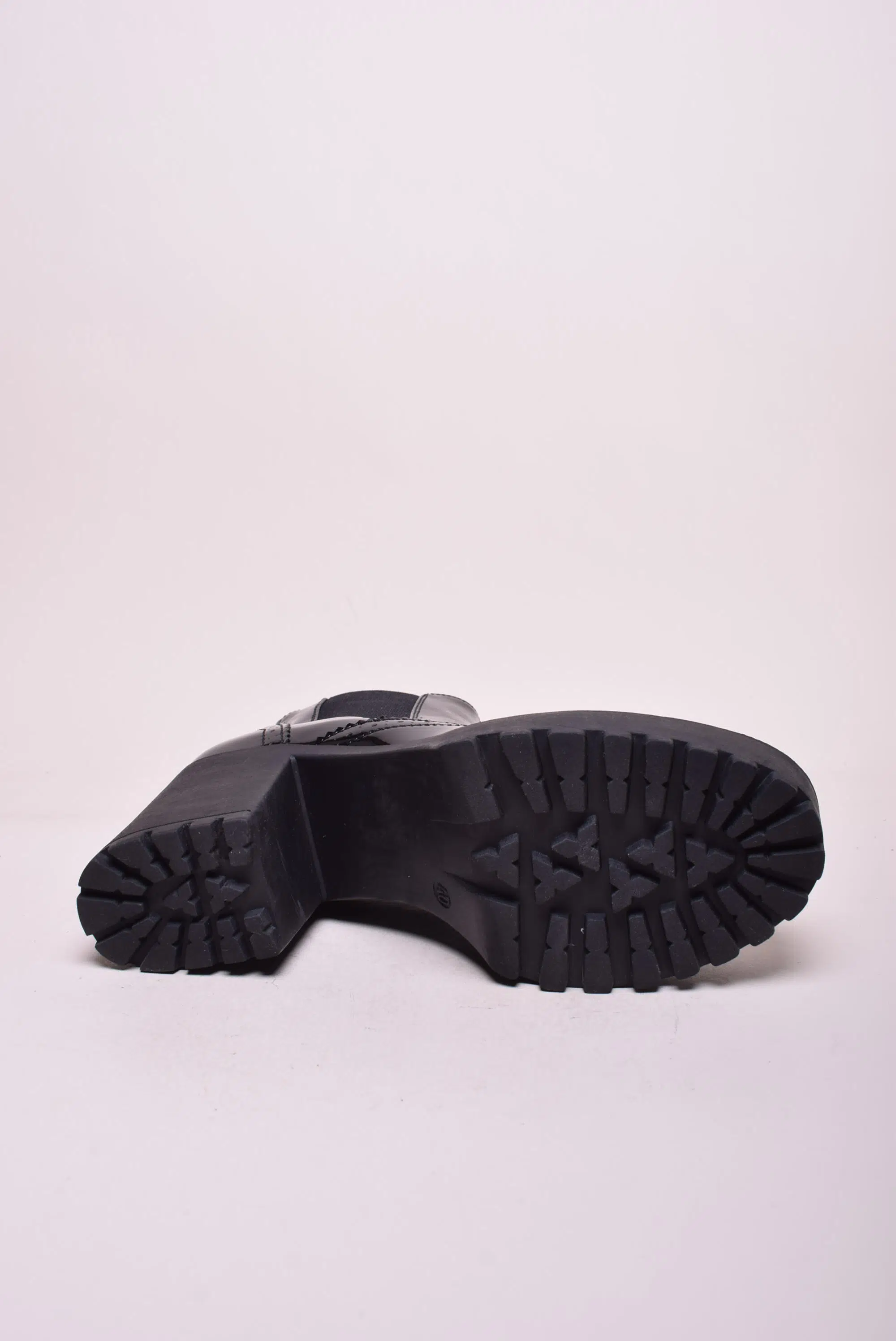 Botine dama lacuitte, cu platforma [2]