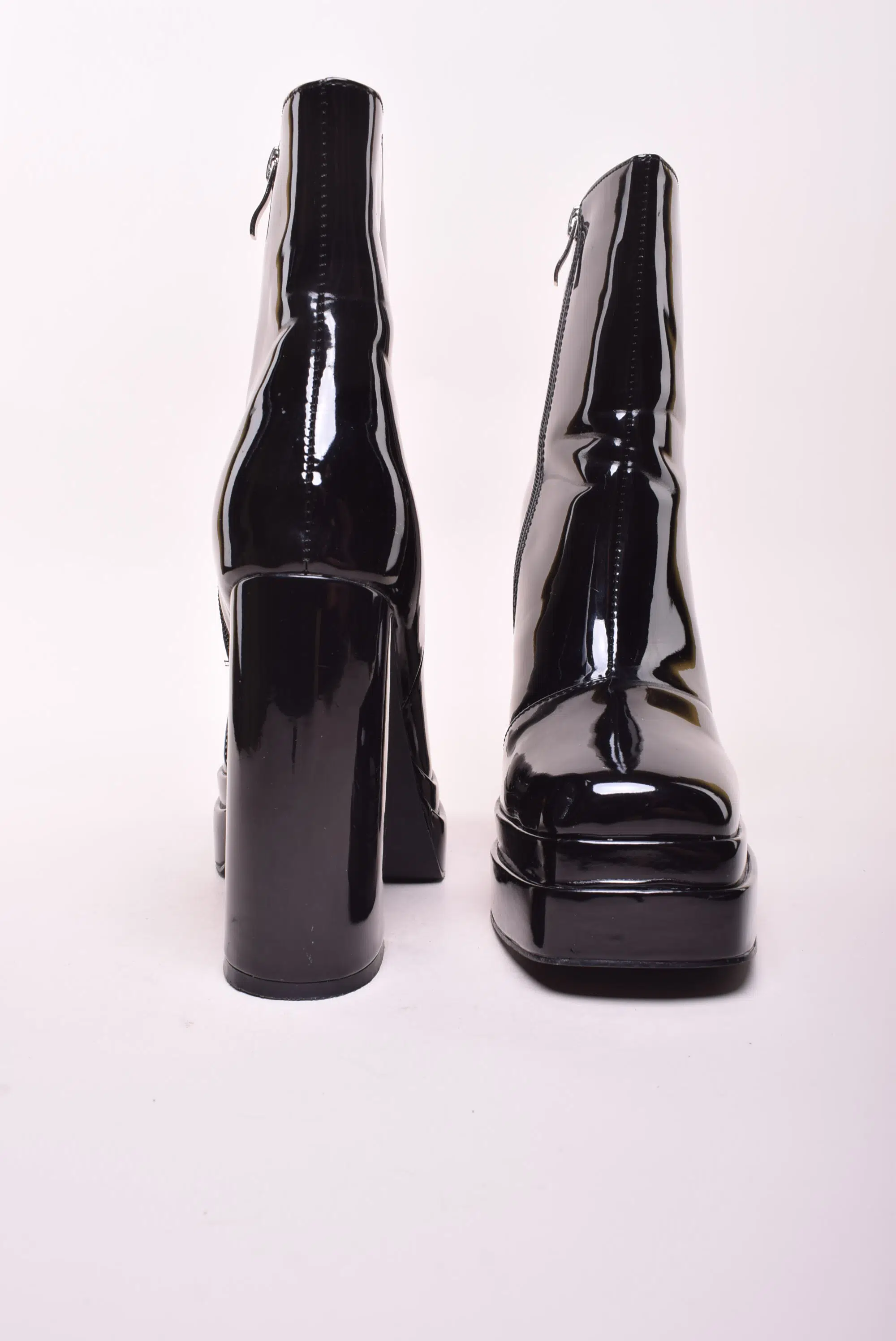 Cizme dama cu platforma, lacuite [4]