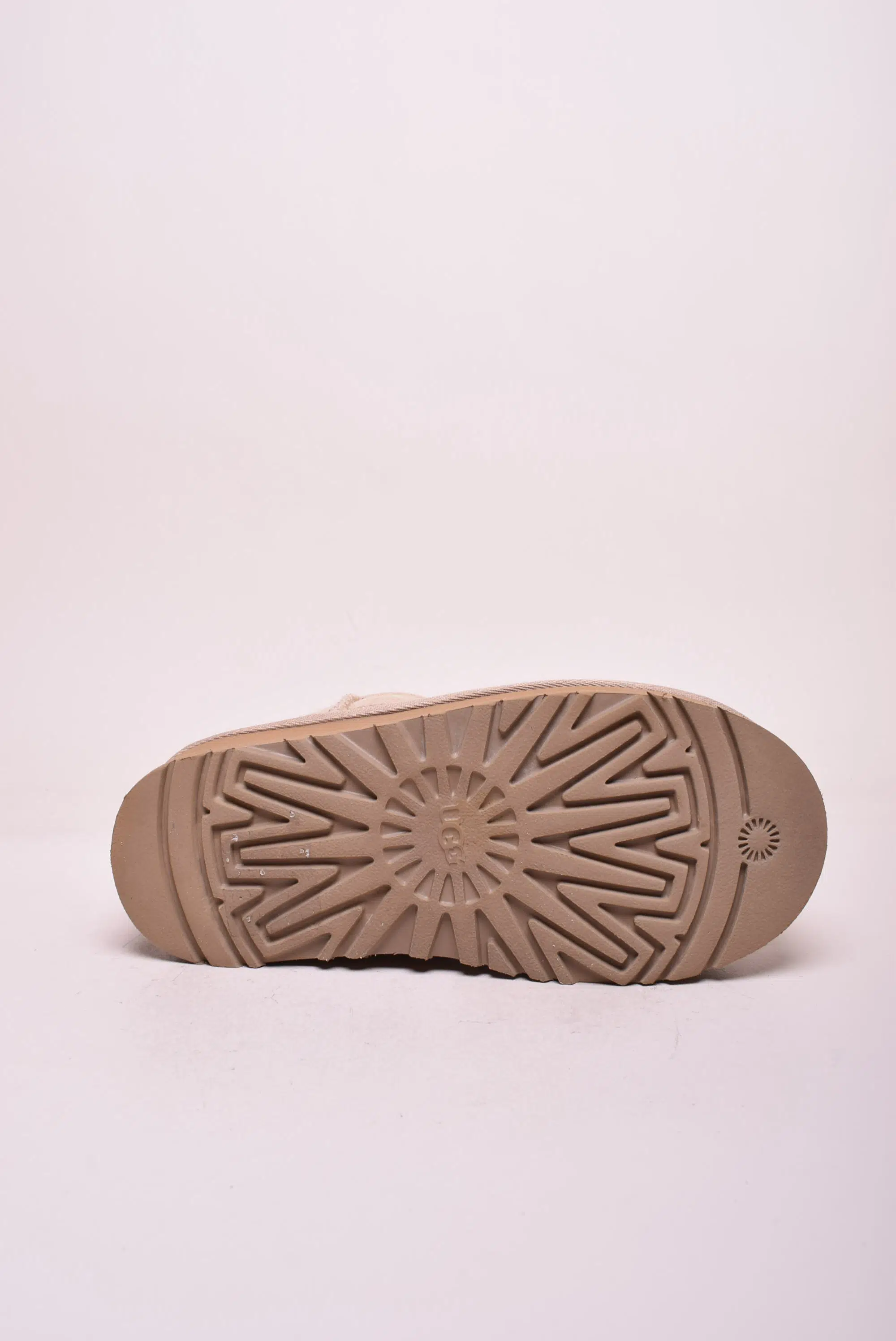 Cizme scurte dama Classic Ultra Mini Platform [2]