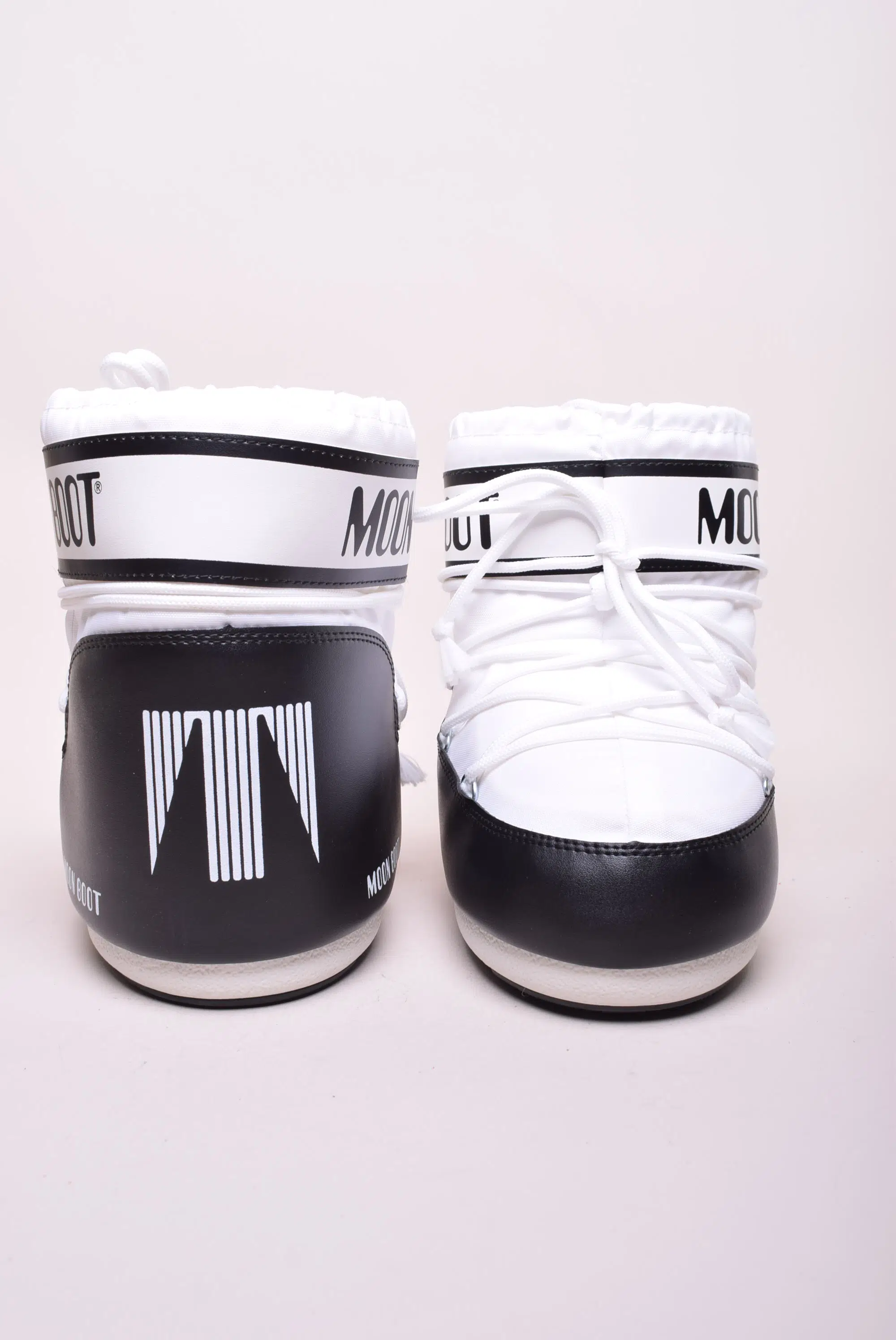 Cizme scurte dama MB Icon Low Nylon [3]