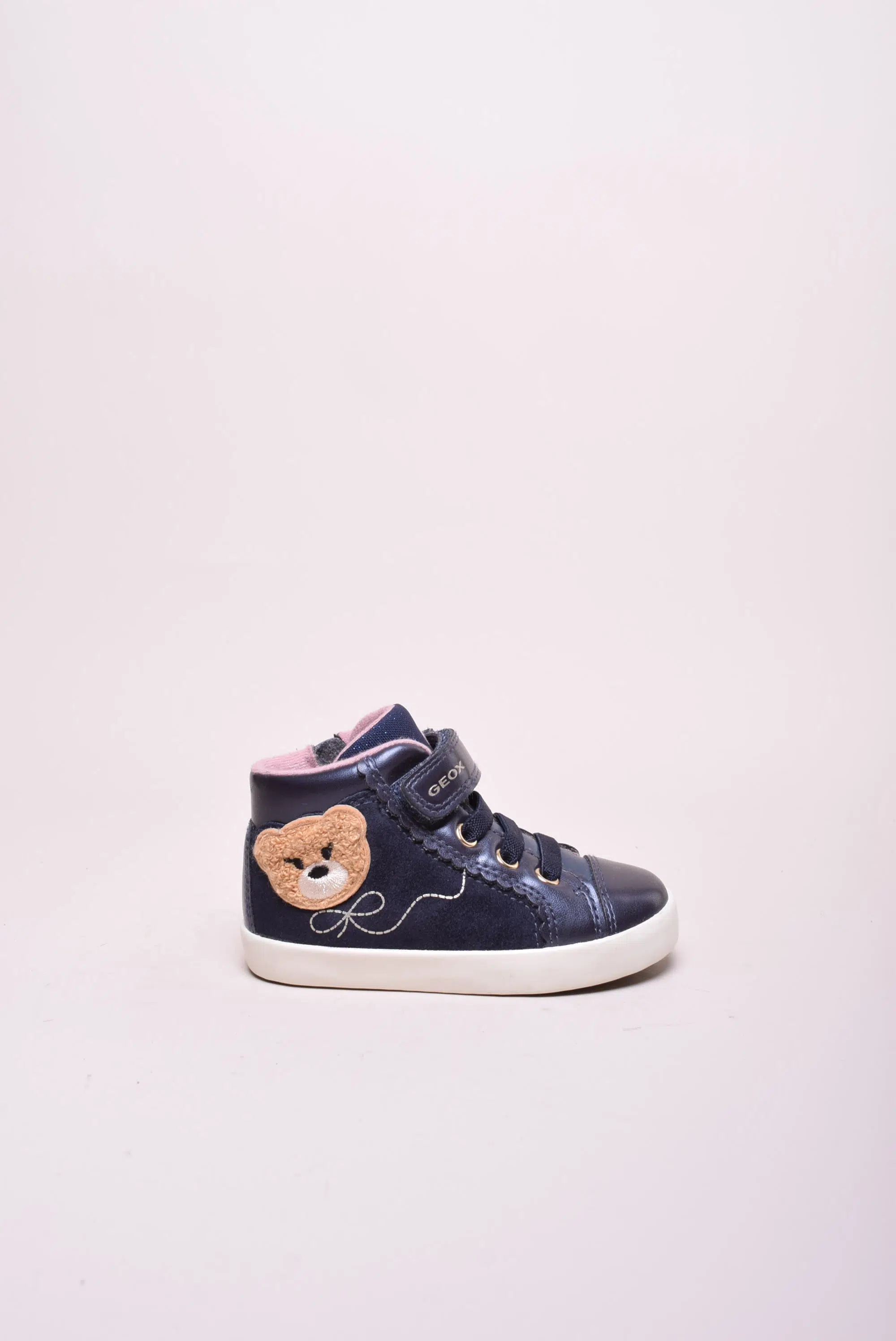 Aceasta este imaginea corespunzatoare acestui obiect