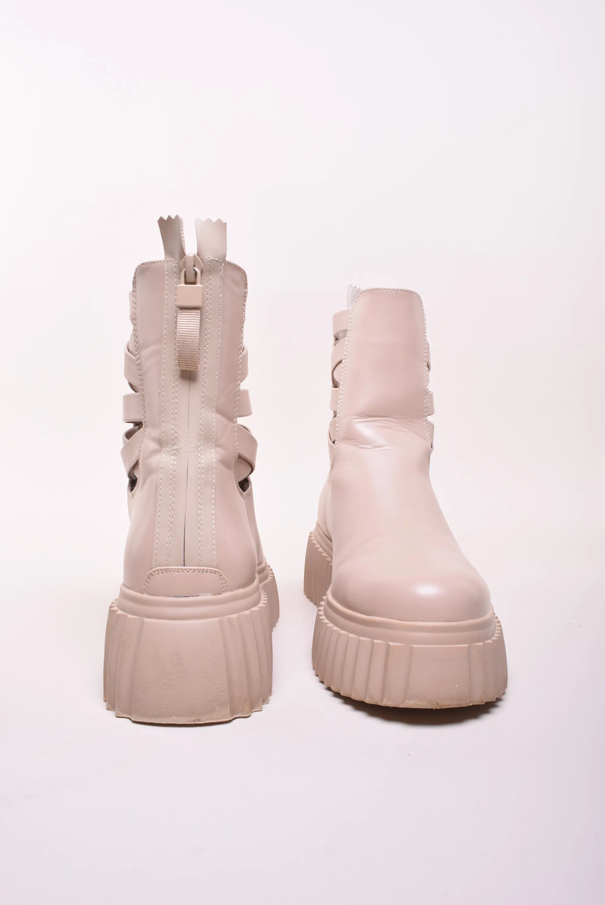 Ghete dama cu platforma, decupati [3]