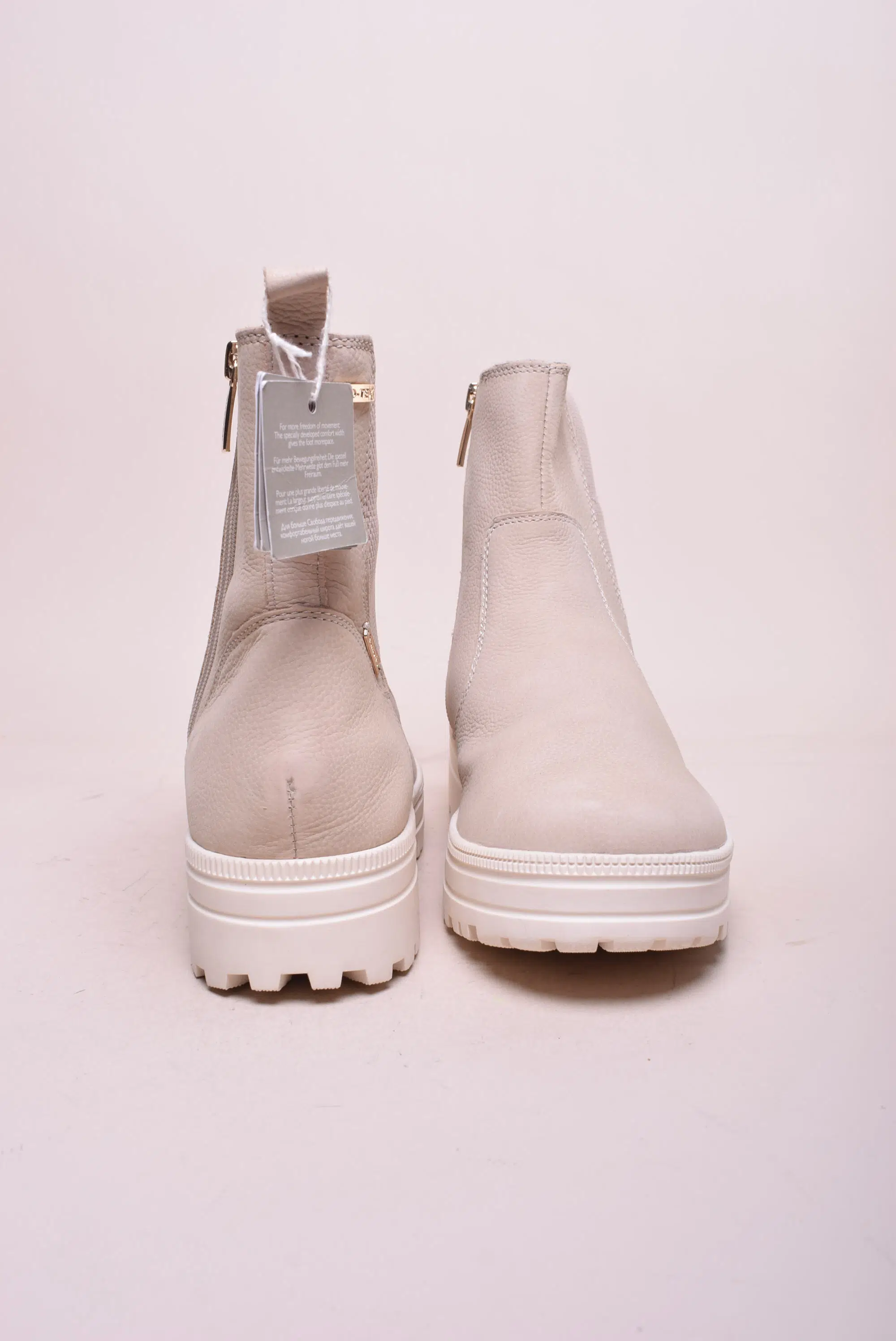 Ghete dama cu platforma, impermeabile, captusite [3]