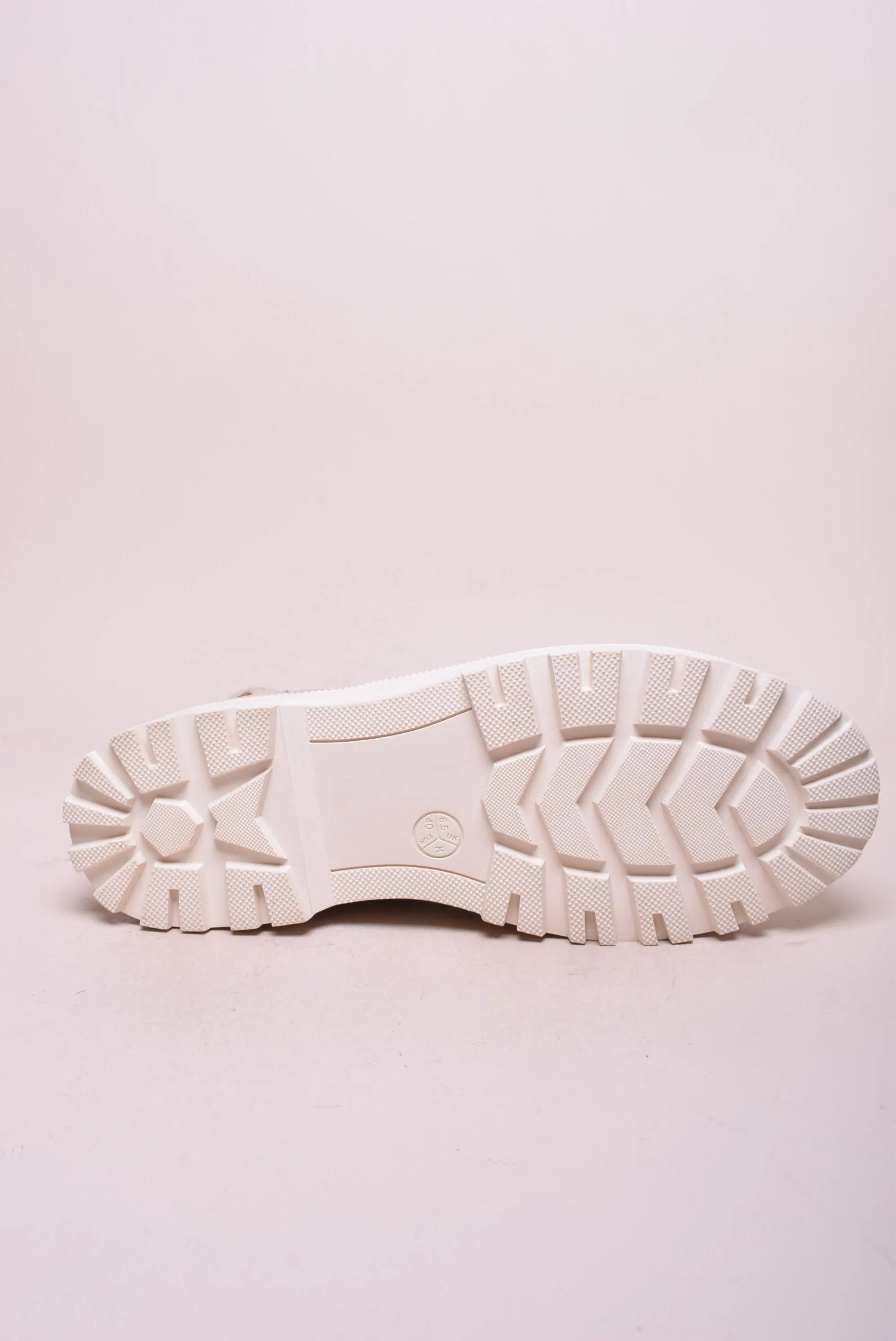 Ghete dama cu platforma, impermeabile, captusite [2]