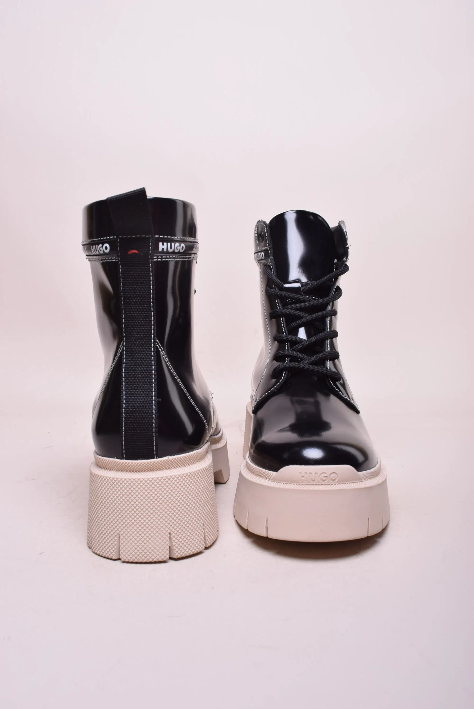 Ghete dama cu platforma, lacuite [3]