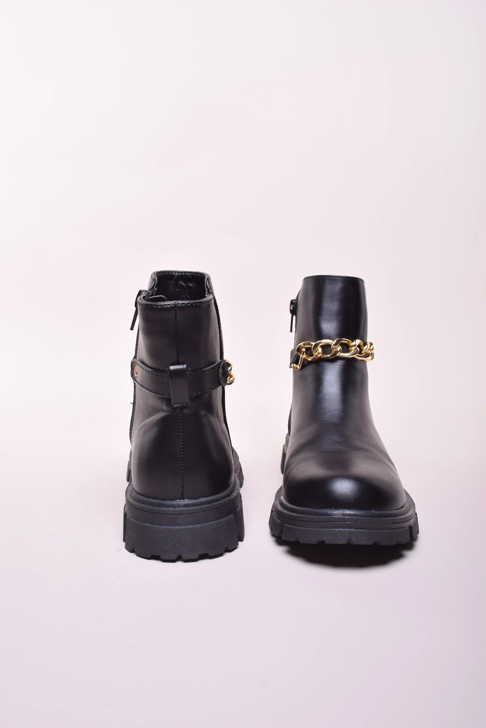 Ghete fete captusite [3]