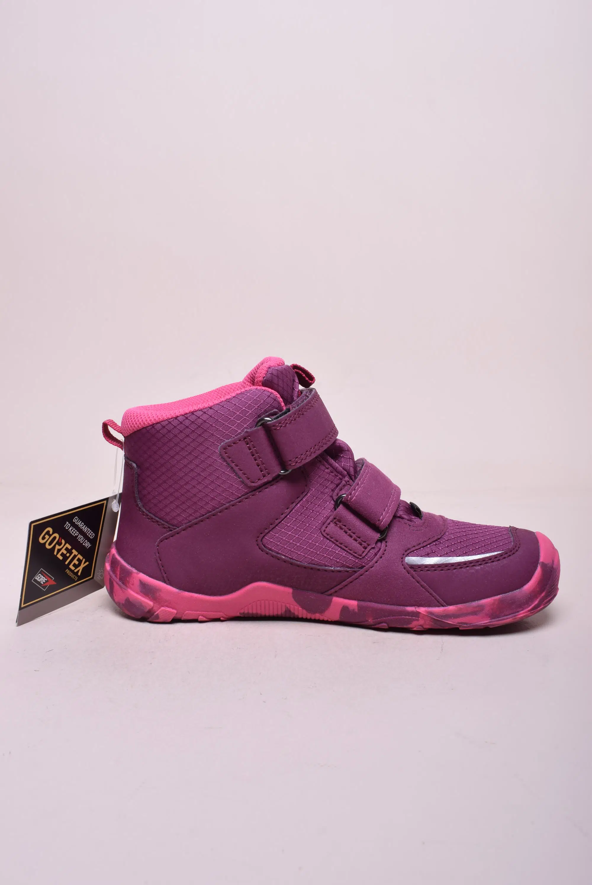 Ghete fete impermeabile, captusite [4]