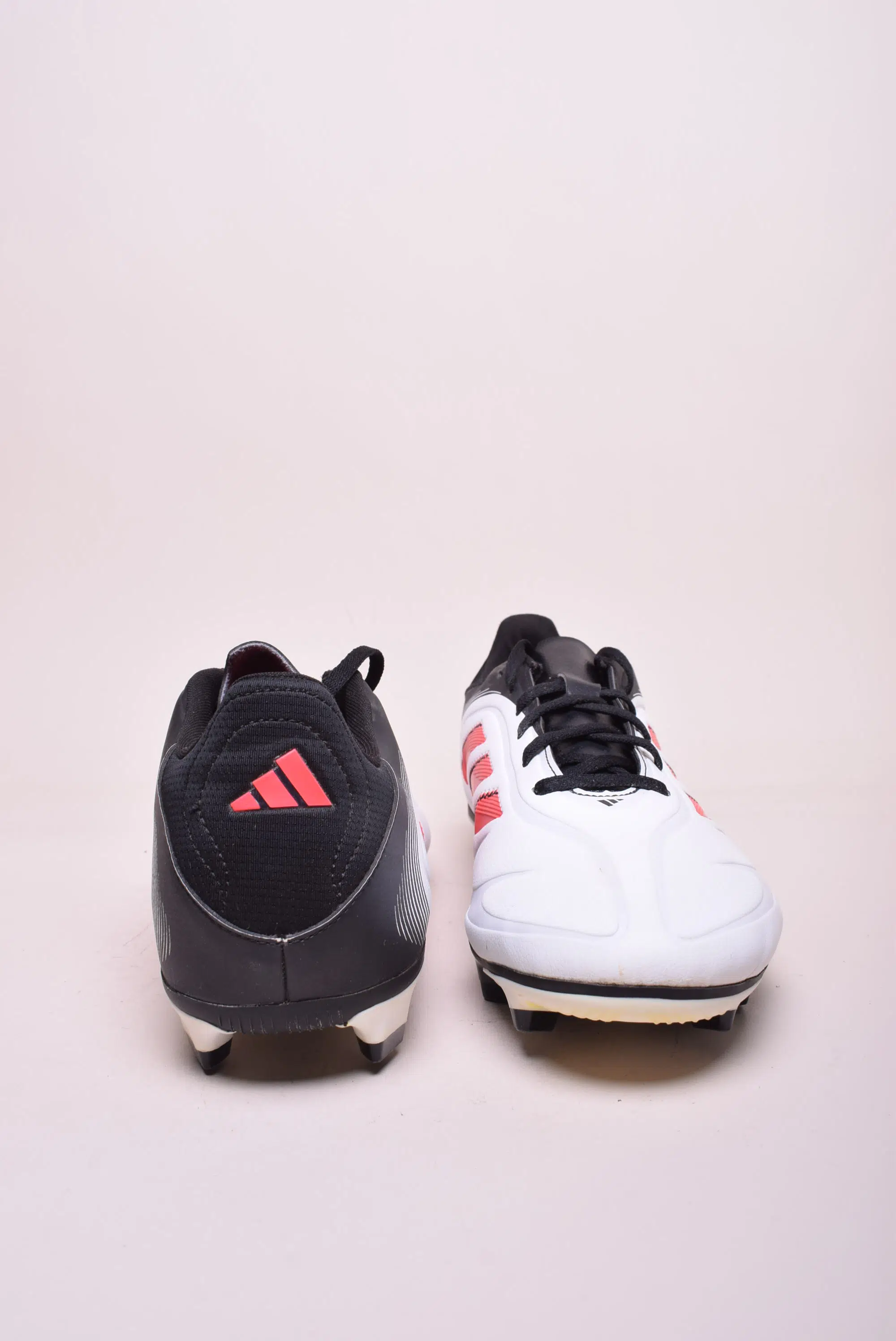 Ghete fotbal barbati Copa Pure III Club FG/MG [3]