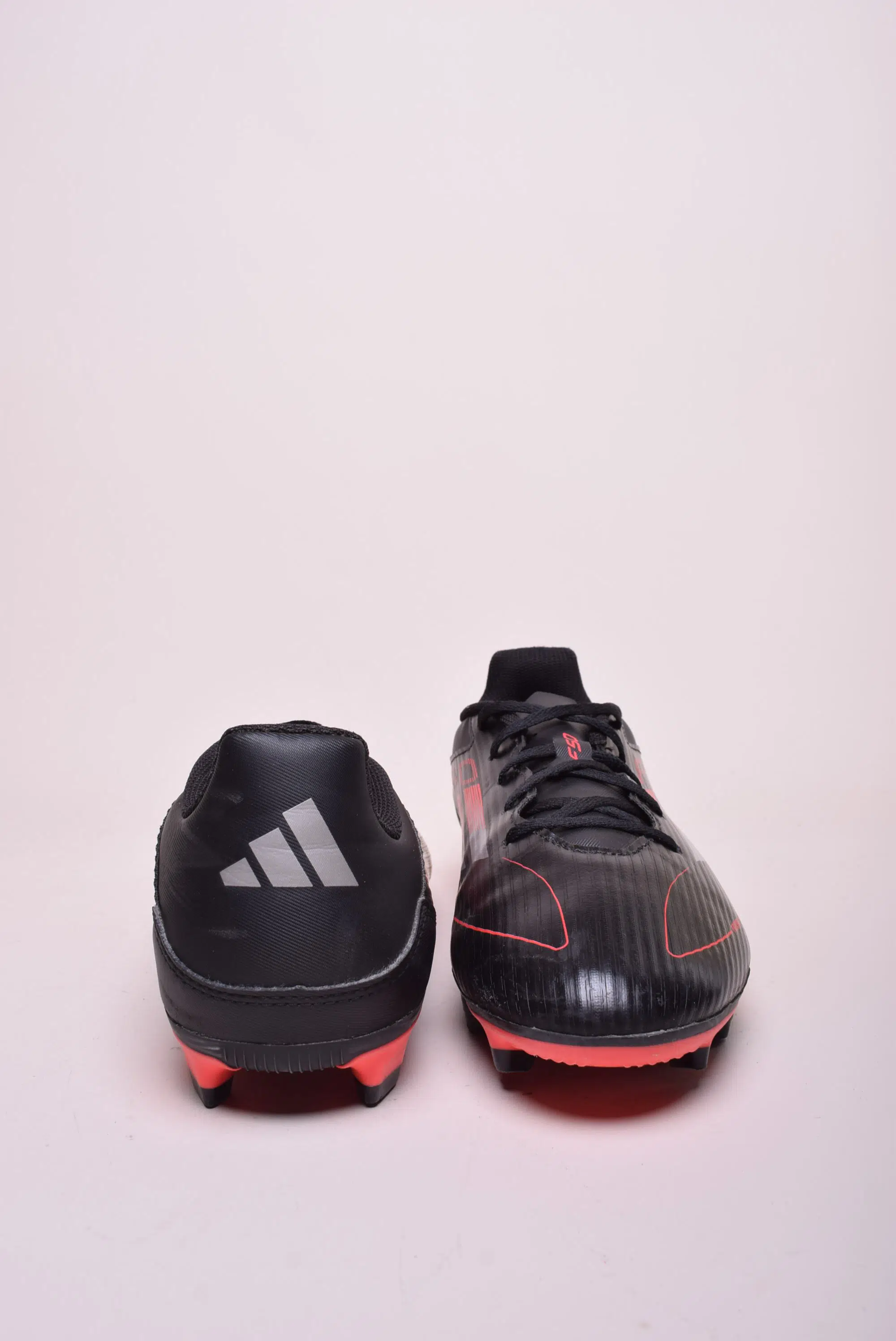 Ghete fotbal barbati F50 Club FG/MG [3]