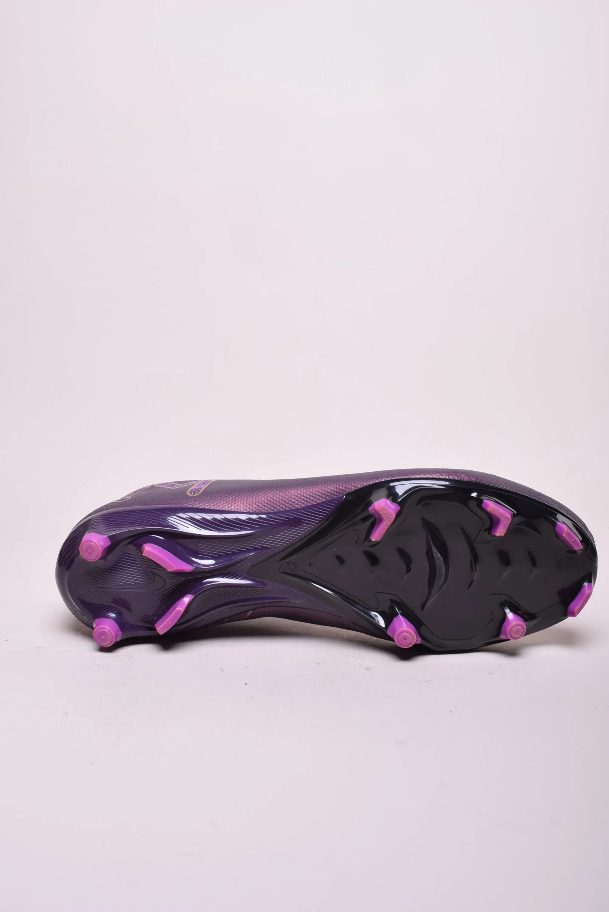 Ghete fotbal barbati Mercurial Vapor 16 Academy [2]