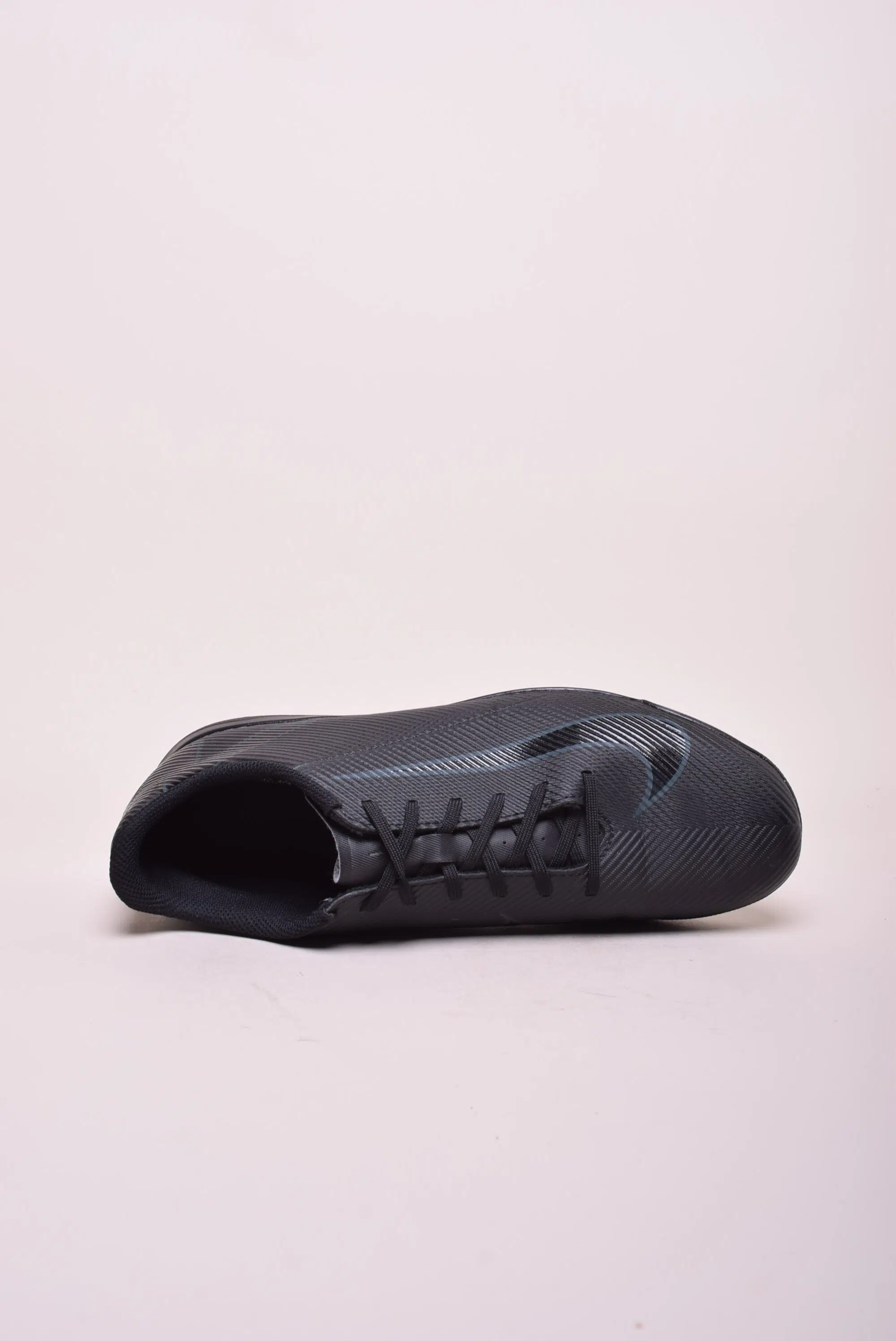 Ghete fotbal barbati Mercurial Vapor 16 Club [4]