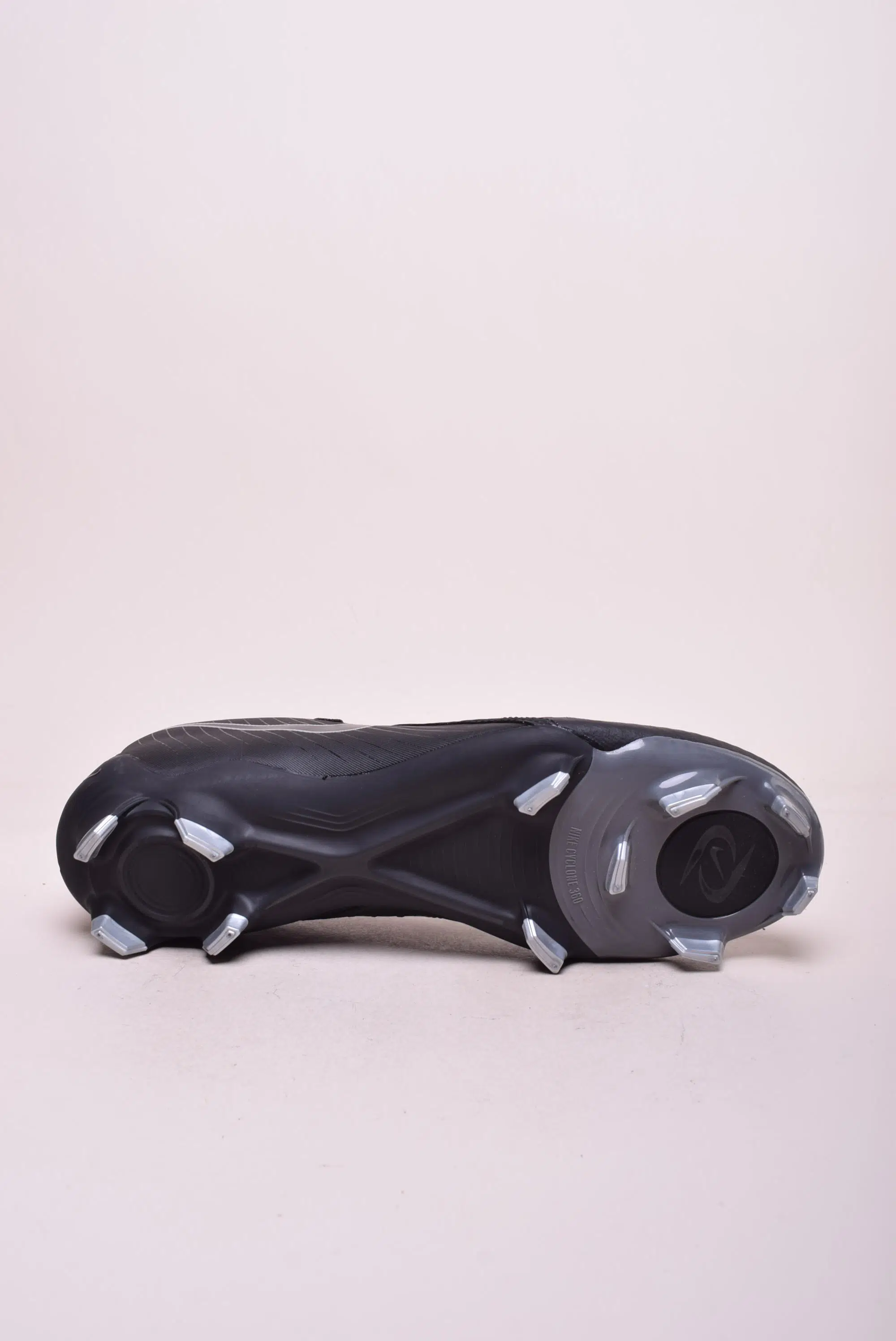 Ghete fotbal barbati Phantom GX II Academy FG/MG [2]