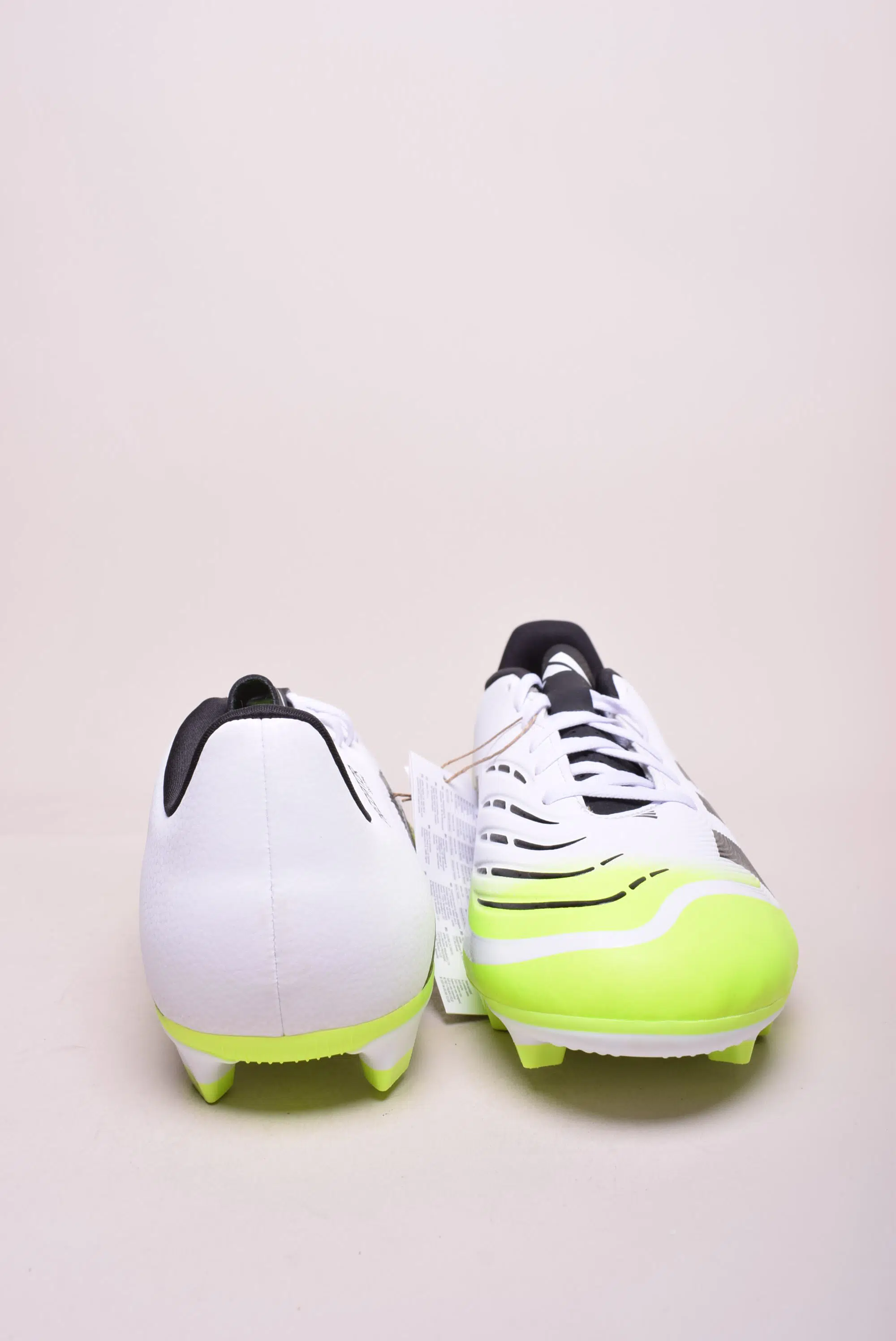 Ghete fotbal barbati Predator Club FG/MG [3]