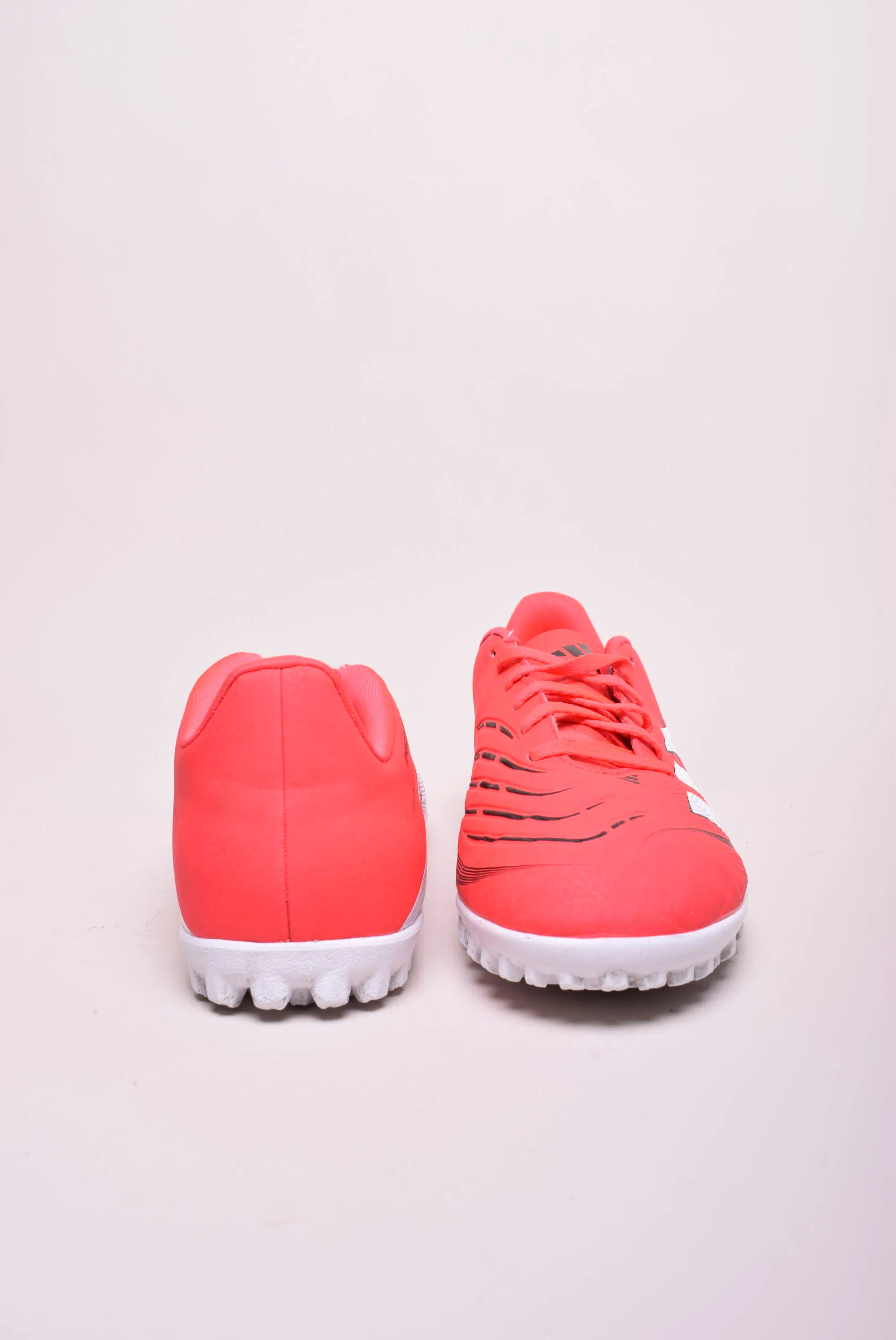 Ghete fotbal barbati Predator Club Turf [3]