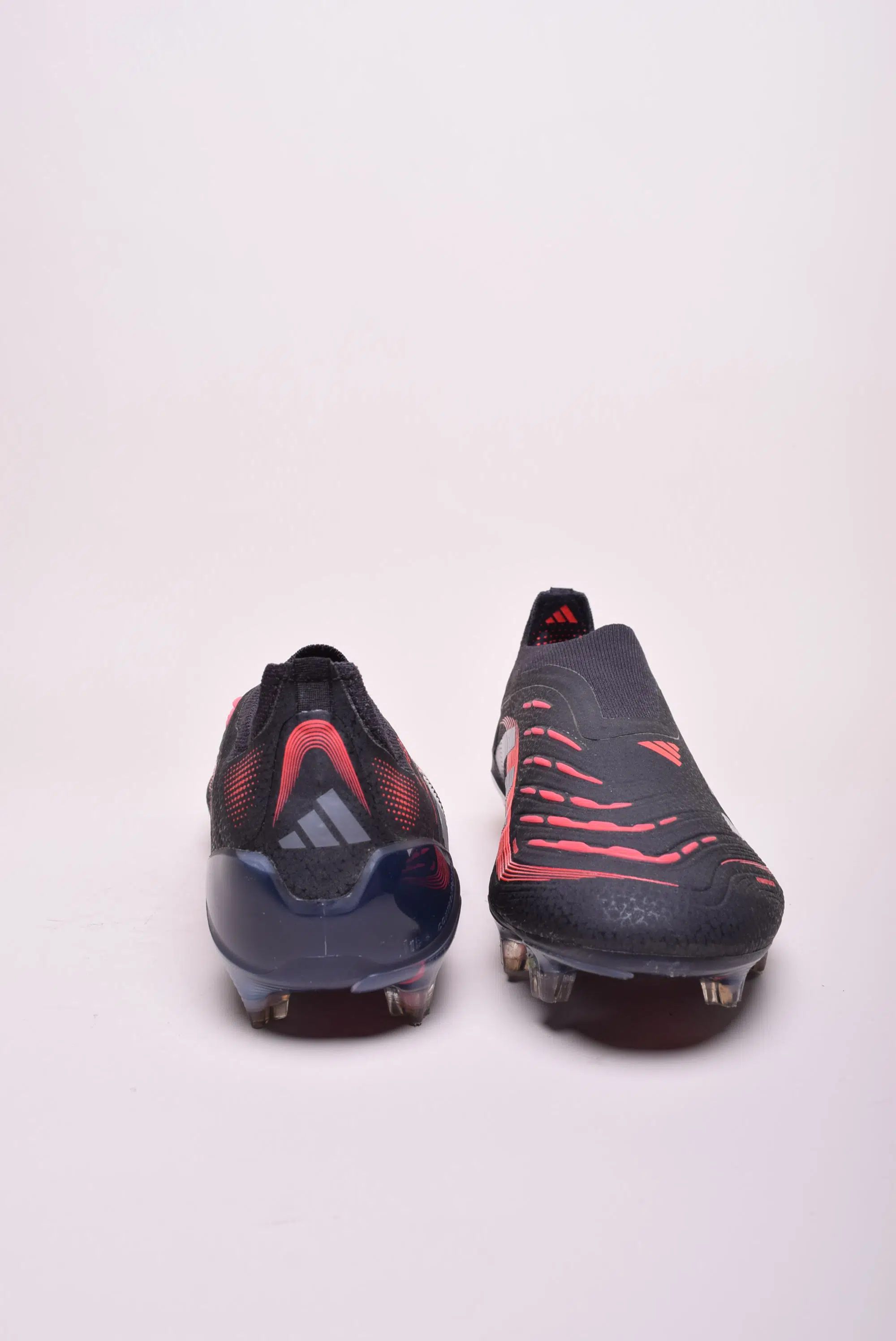 Ghete fotbal barbati Predator Elite LL FG [3]