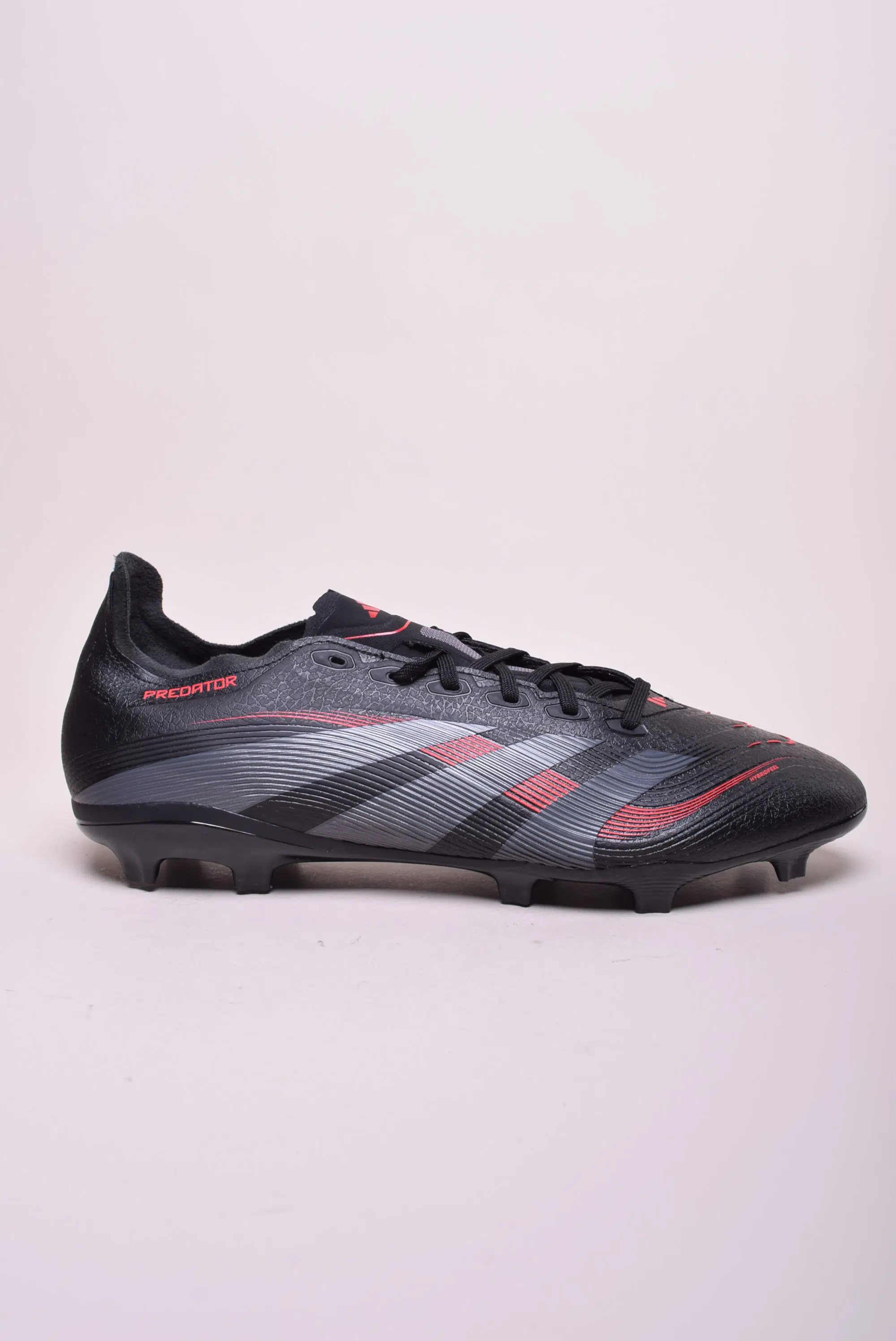 Ghete fotbal barbati Predator League FG [1]
