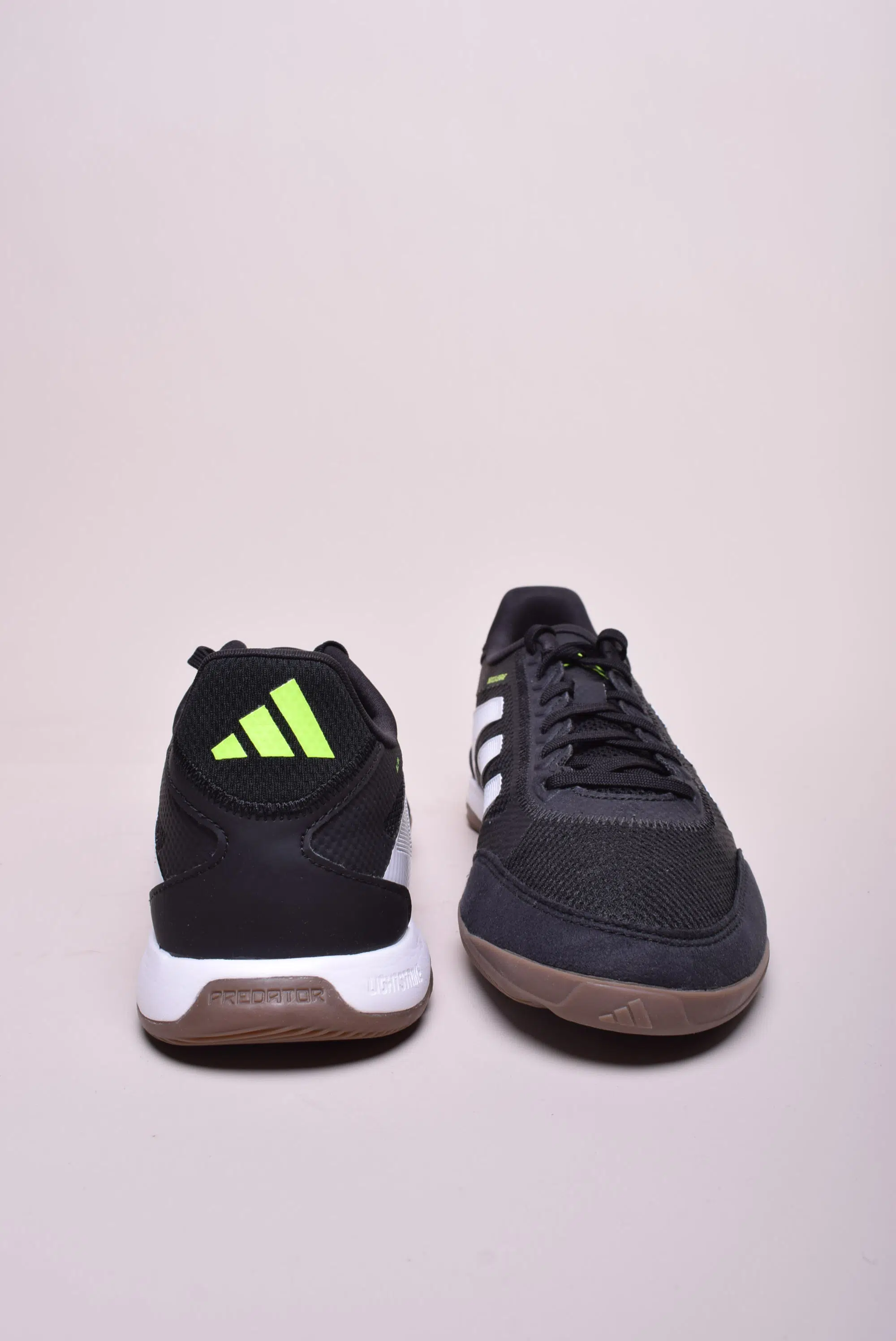 Ghete fotbal barbati Predator League L In [3]
