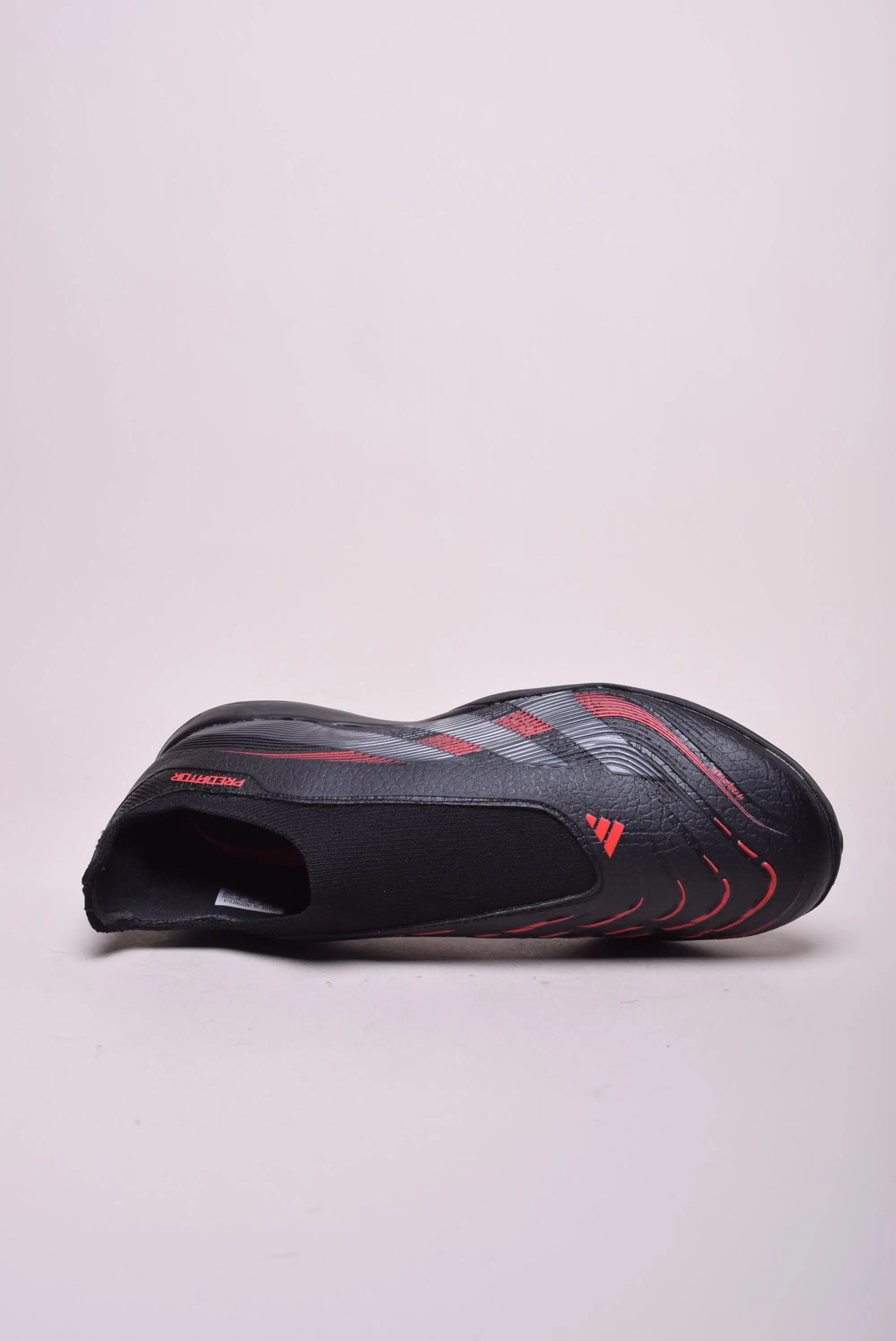 Ghete fotbal copii Predator League Laceless Turf [4]