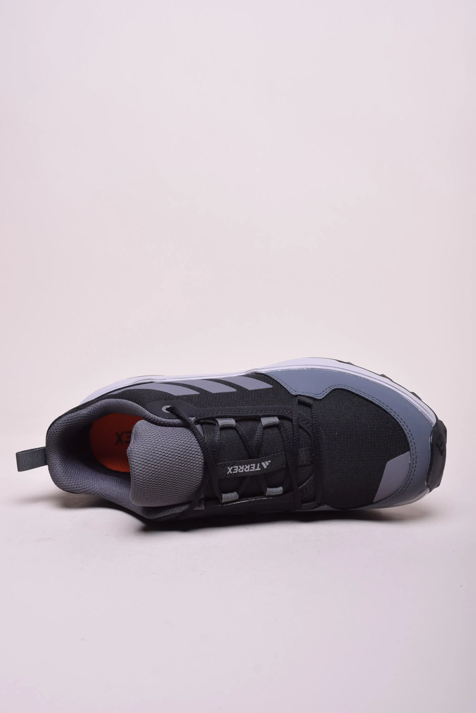 Ghete trekking copii Terrex AX4R [4]