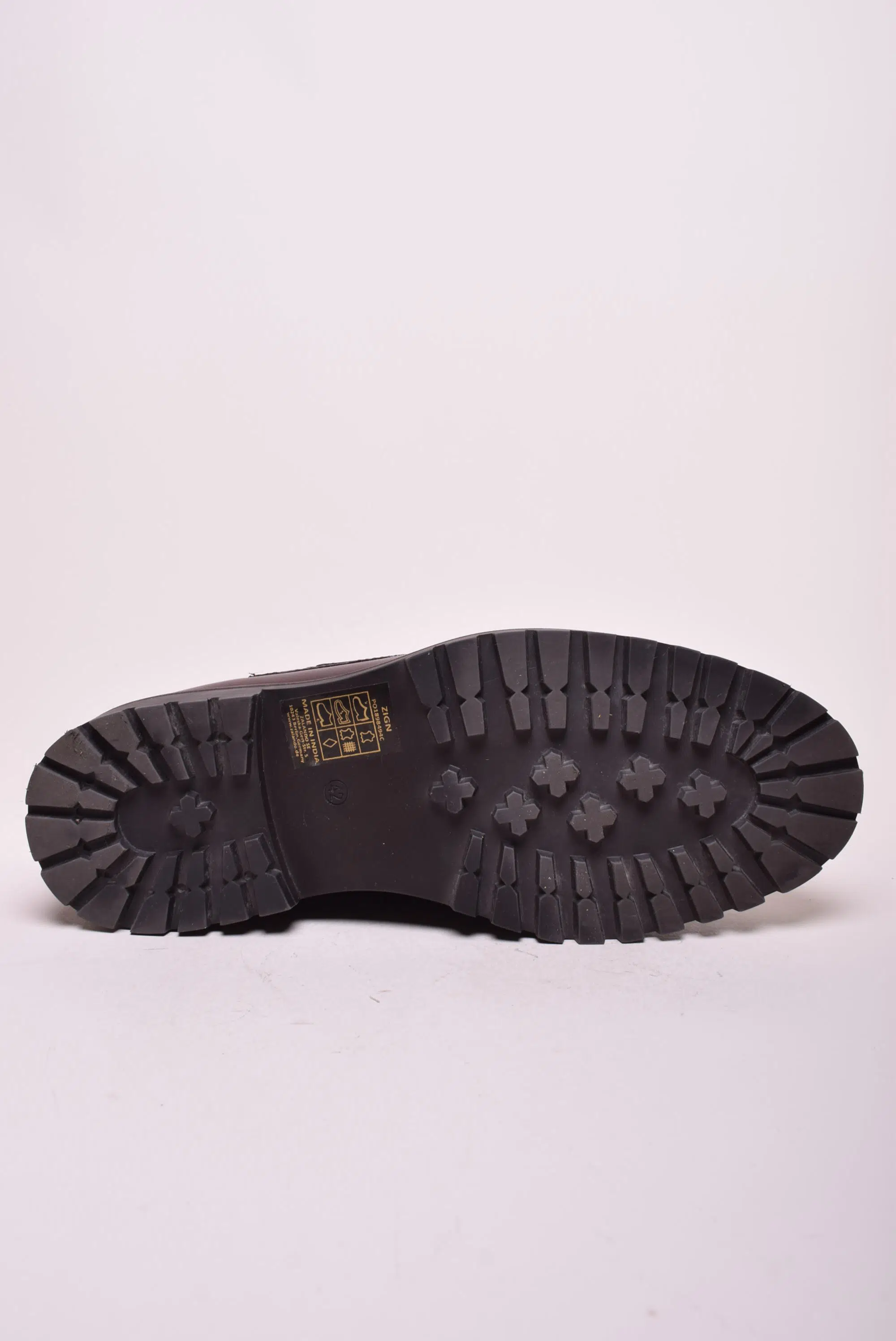 Mocasini barbati  [2]