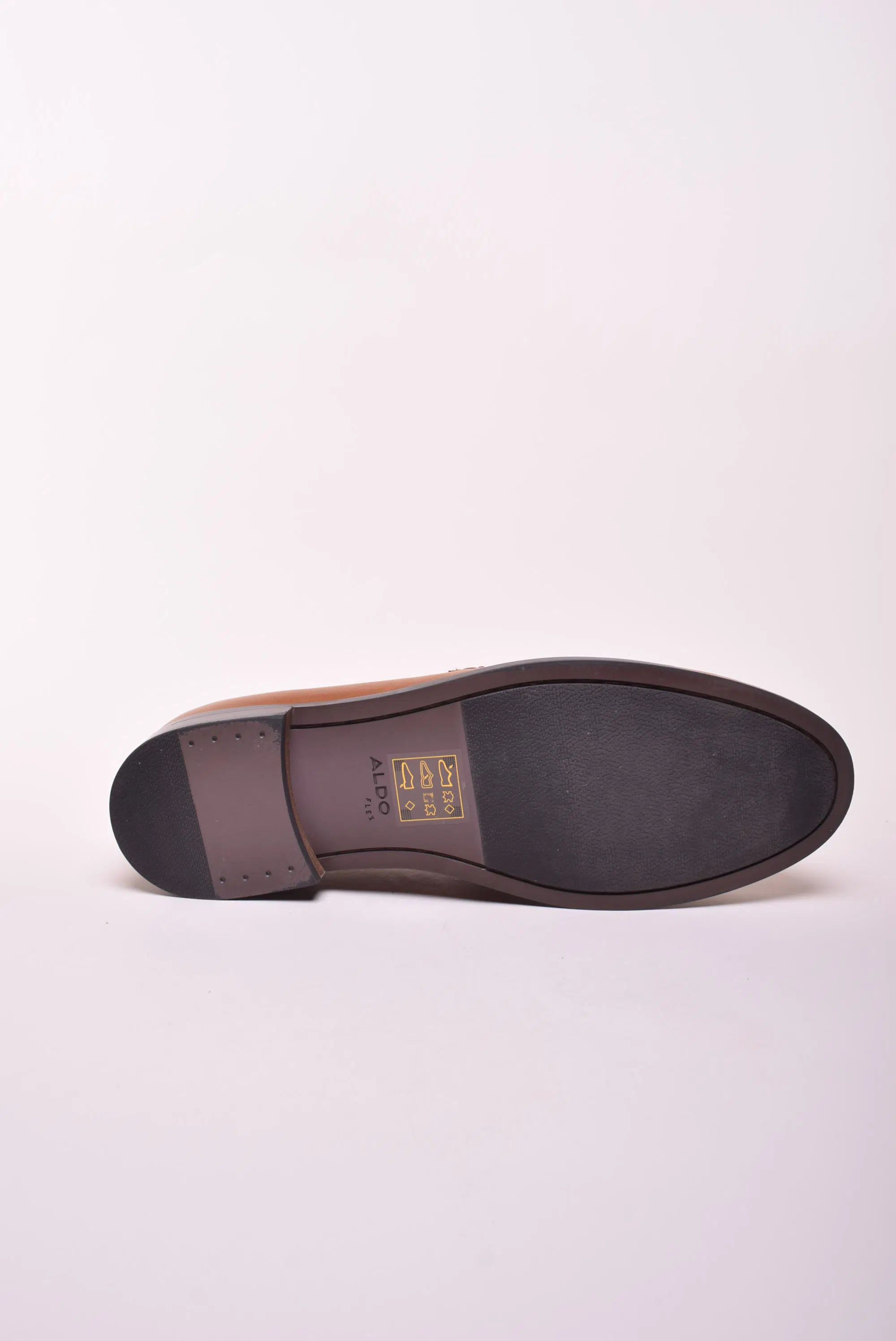 Mocasini barbati  [2]