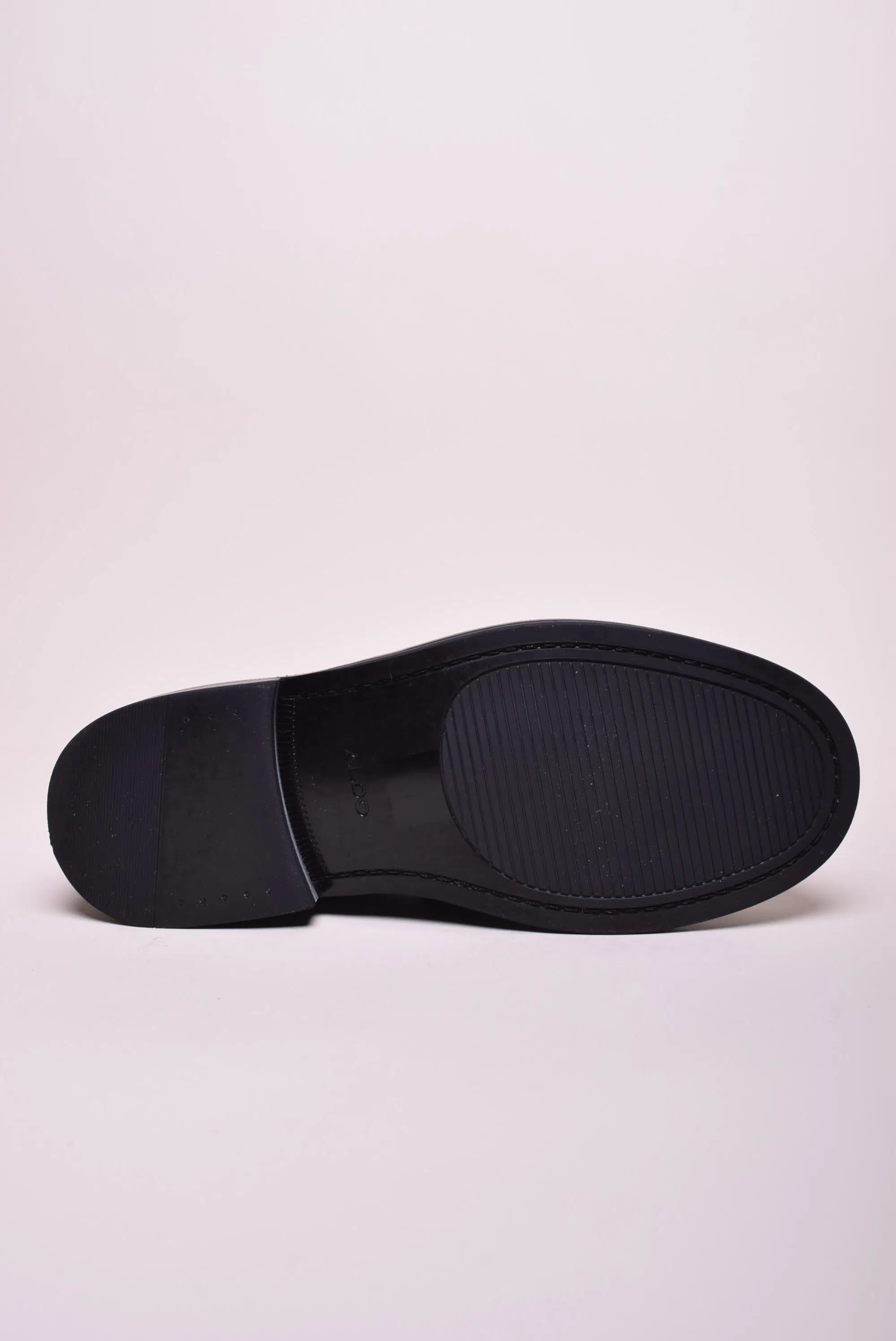 Mocasini barbati  [2]