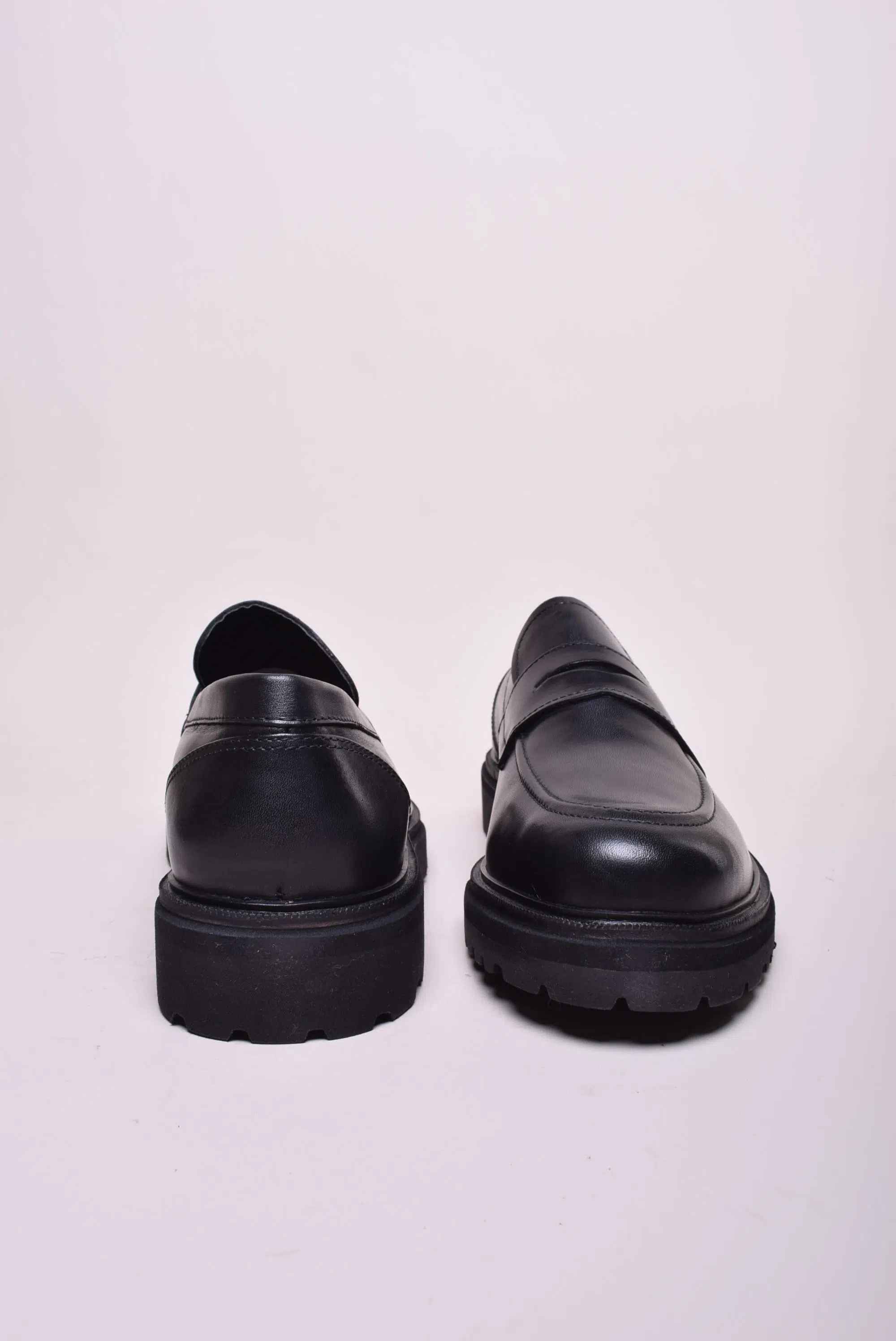 Mocasini barbati  [3]