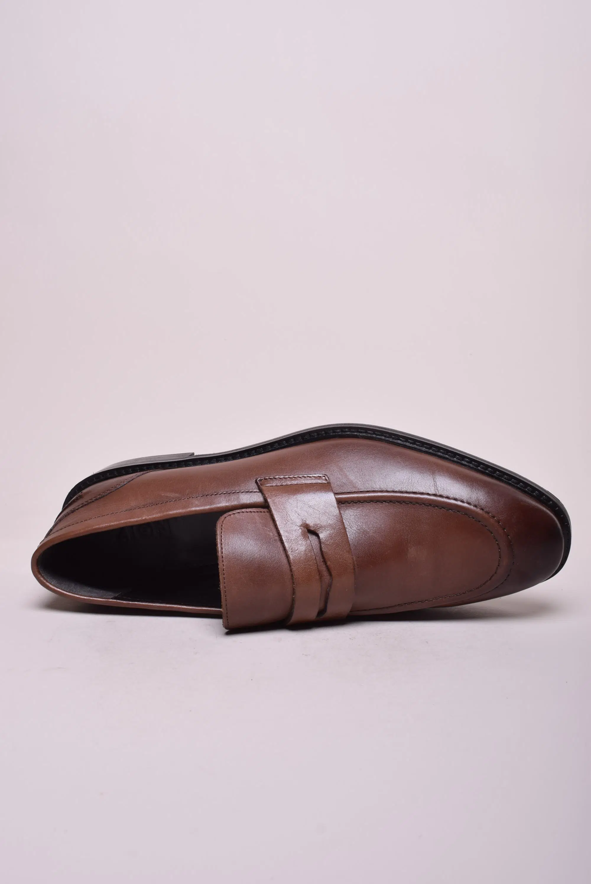 Mocasini barbati  [4]