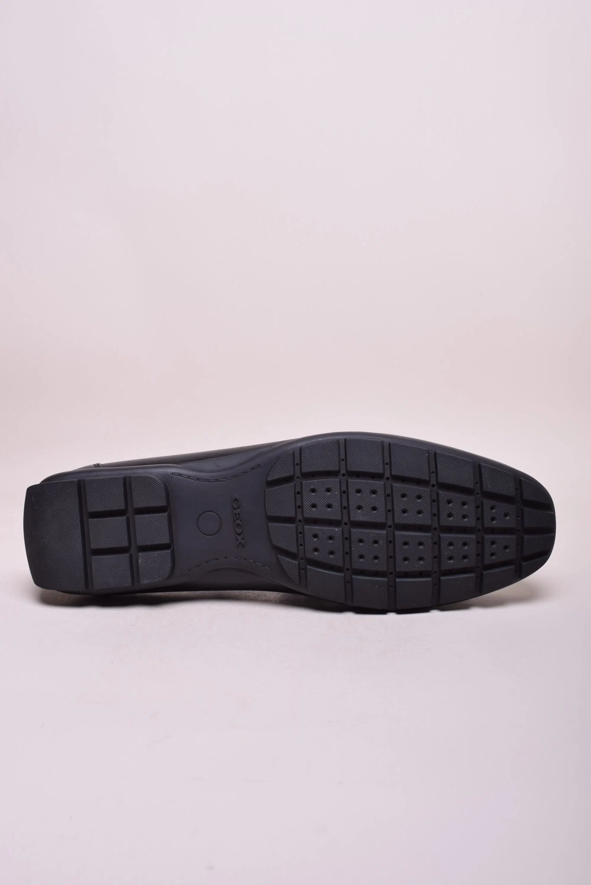 Mocasini barbati  [2]