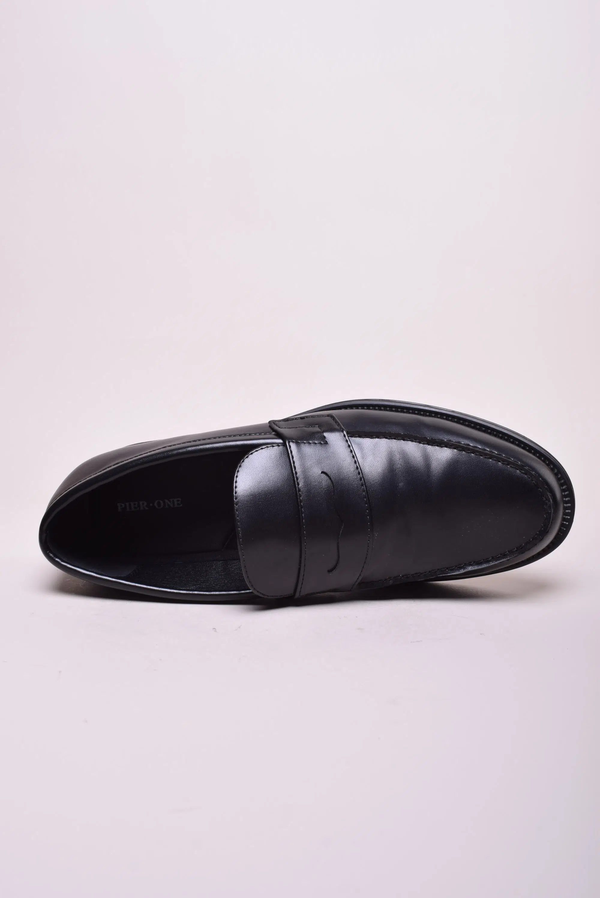 Mocasini barbati  [4]