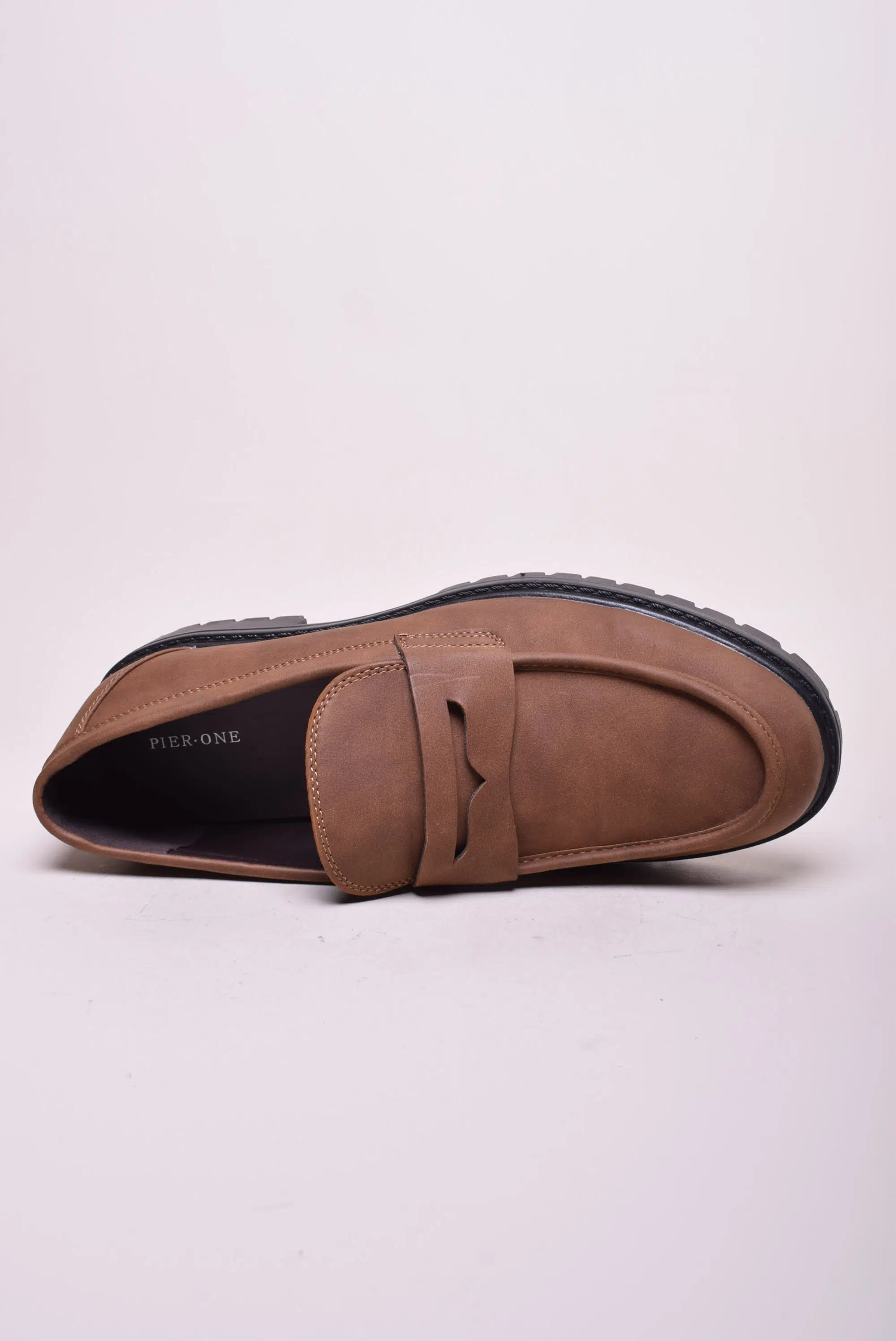 Mocasini barbati  [4]