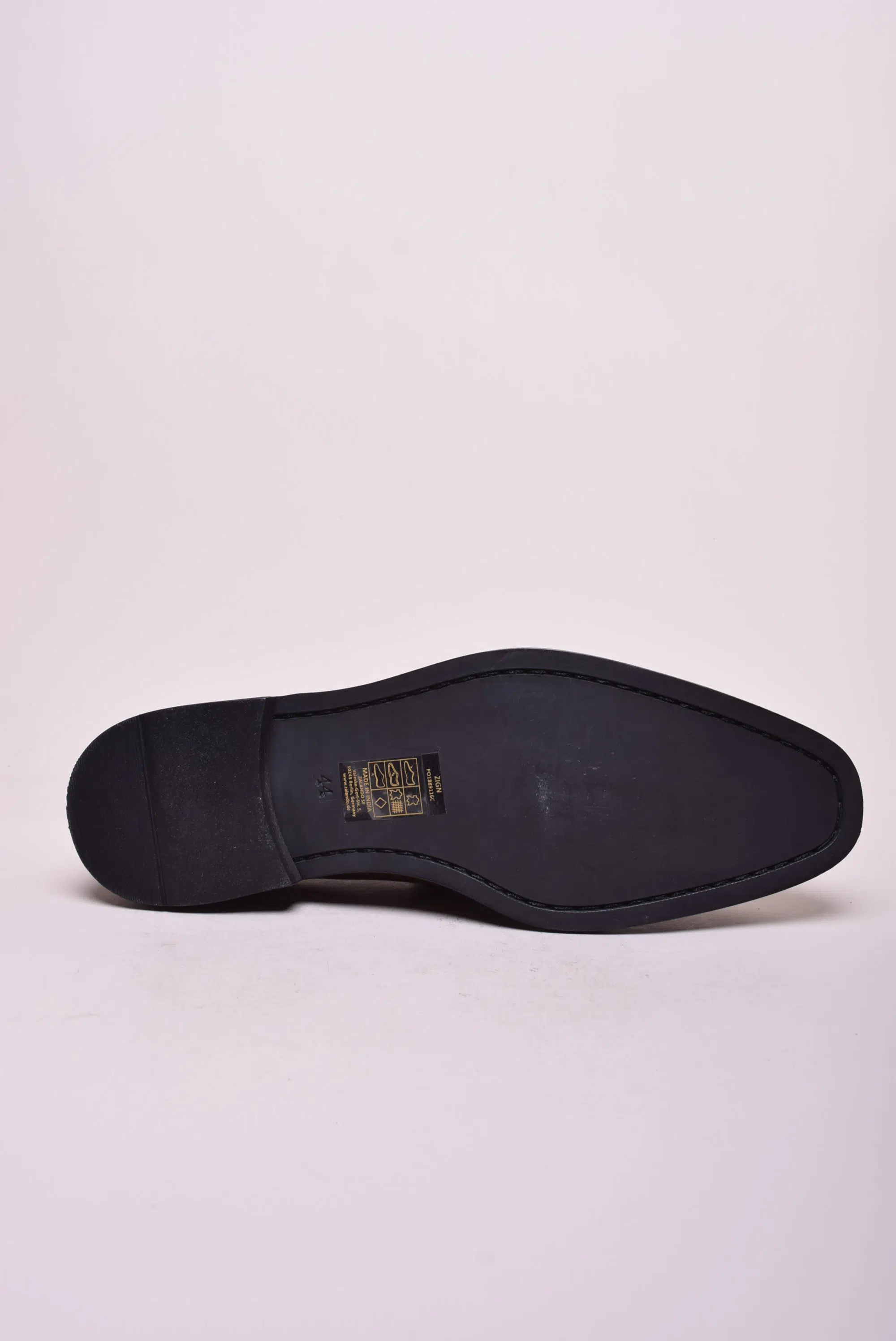 Mocasini barbati  [2]
