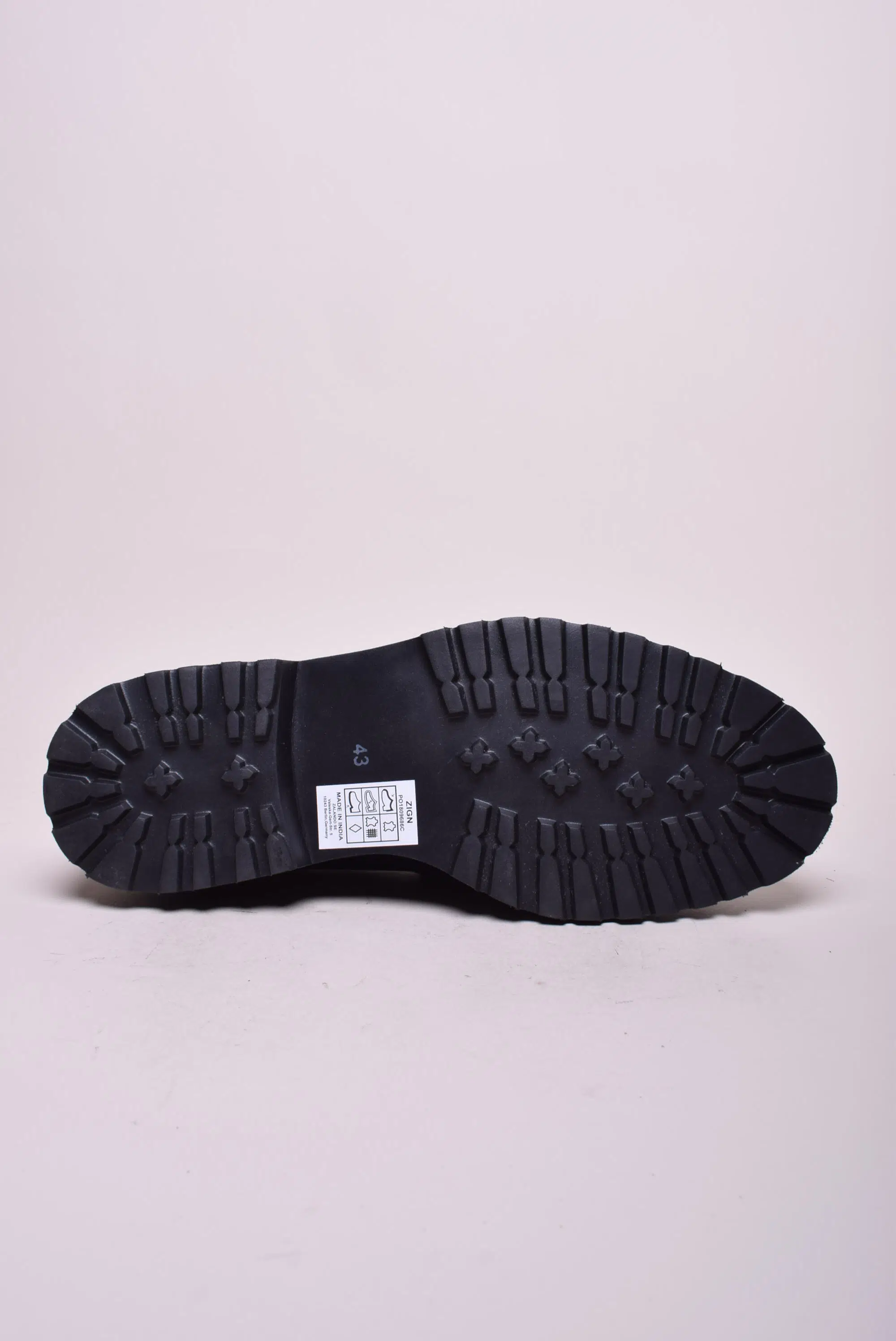 Mocasini barbati  [2]