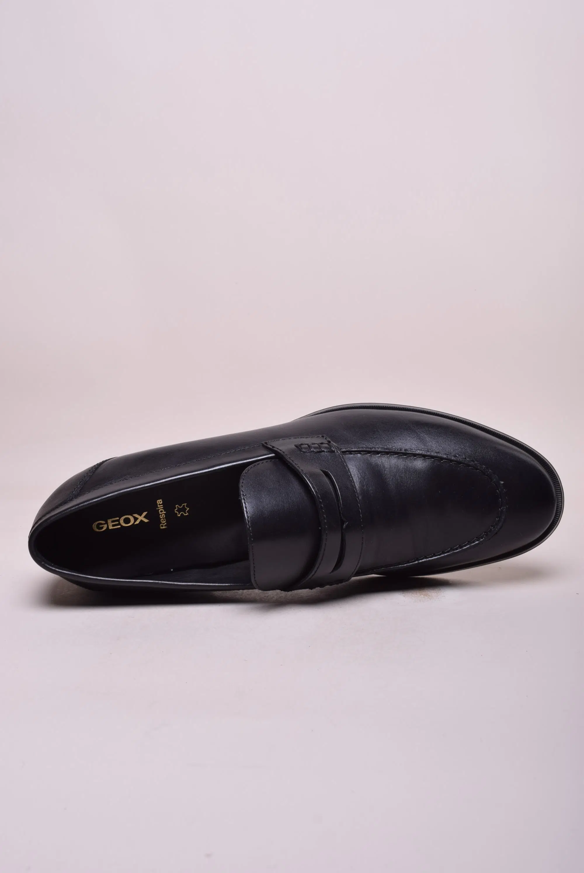 Mocasini barbati  [4]